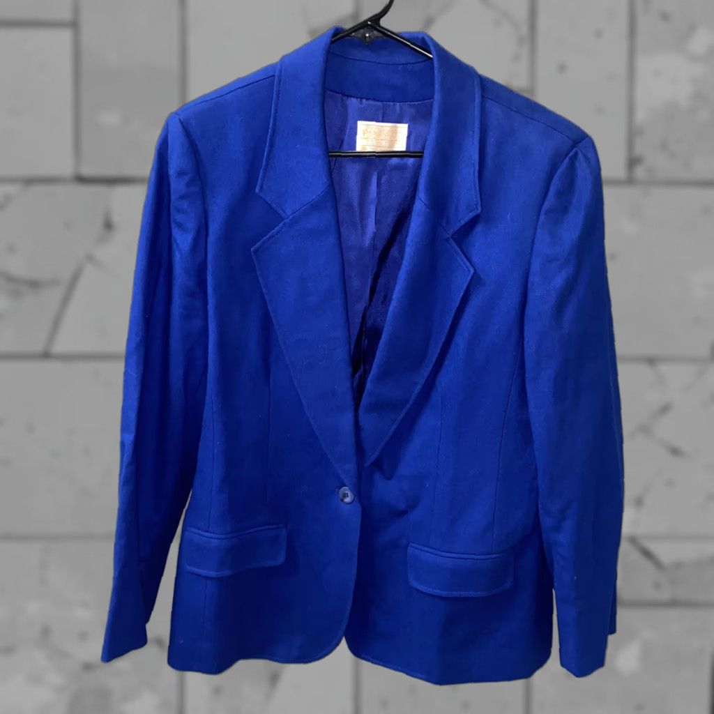 Pendleton VINTAGE Pendleton Wool Sport Coat Size 16 Blue Casual Womens Size XXL / US 16-18 / IT 52-54 - 1 Thumbnail
