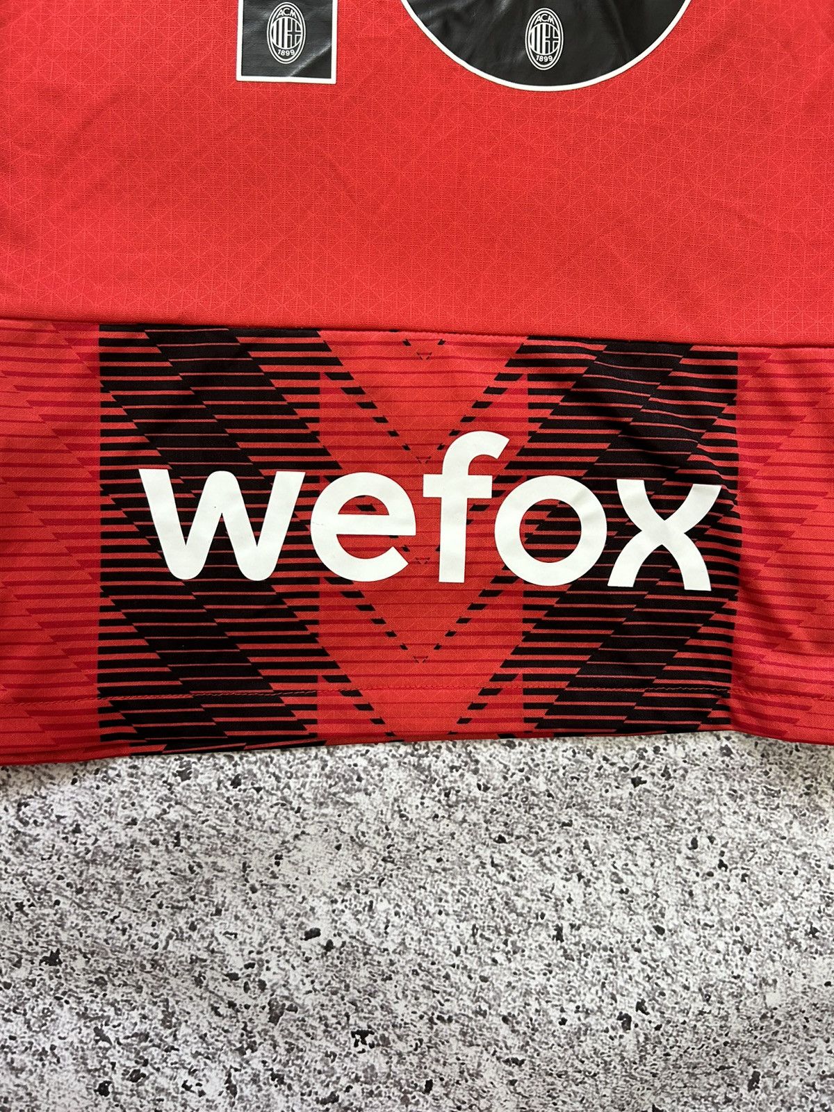 Puma Puma Milan Rafa Leao Home 2023 2024 Soccer Jersey BOOTLEG Size US L / EU 52-54 / 3 - 19 Thumbnail