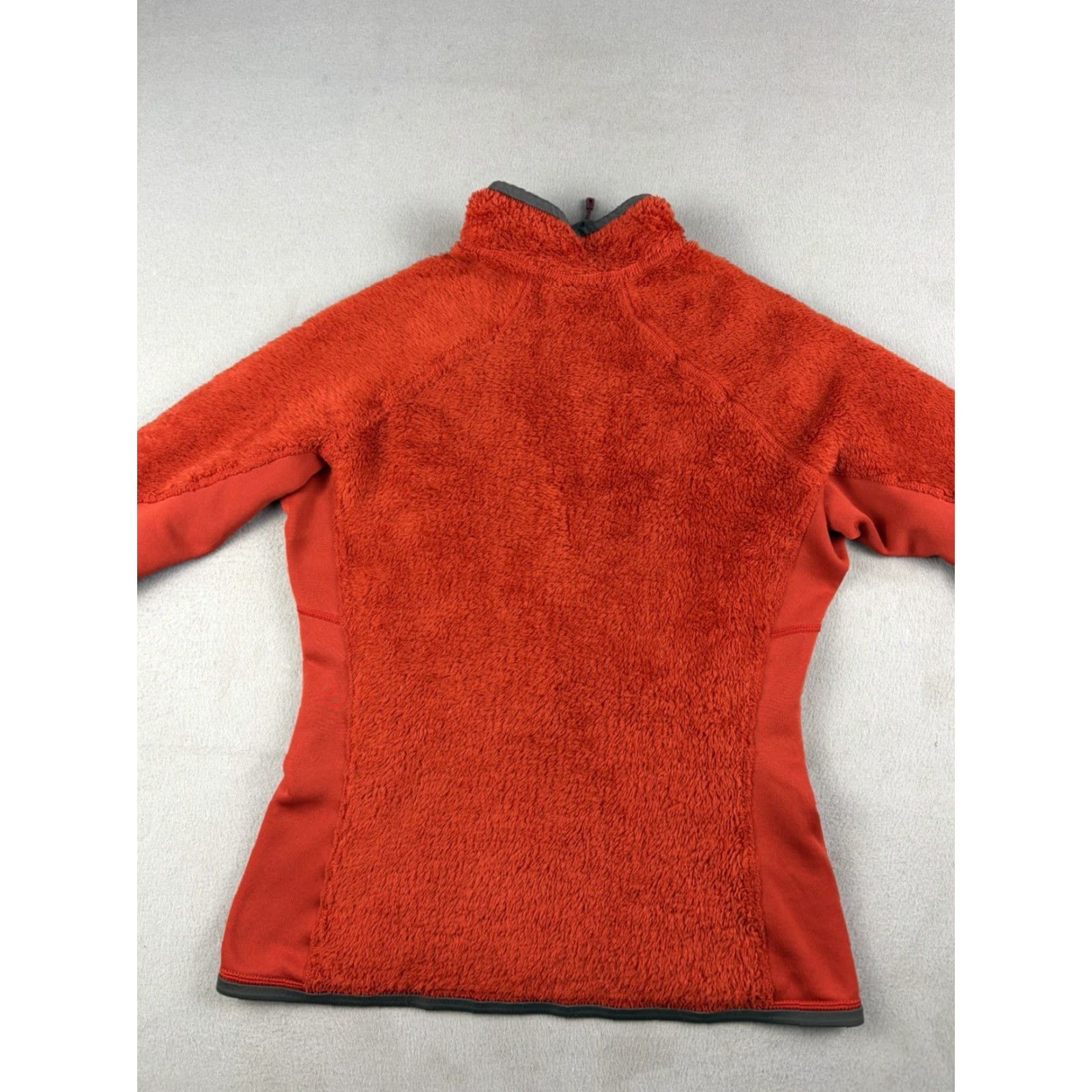 Patagonia Patagonia Regulator Fleece Jacket Red Full Zip Women M Medium Outdoor Polyester Solid Logo zip Size M / US 6-8 / IT 42-44 - 5 Thumbnail