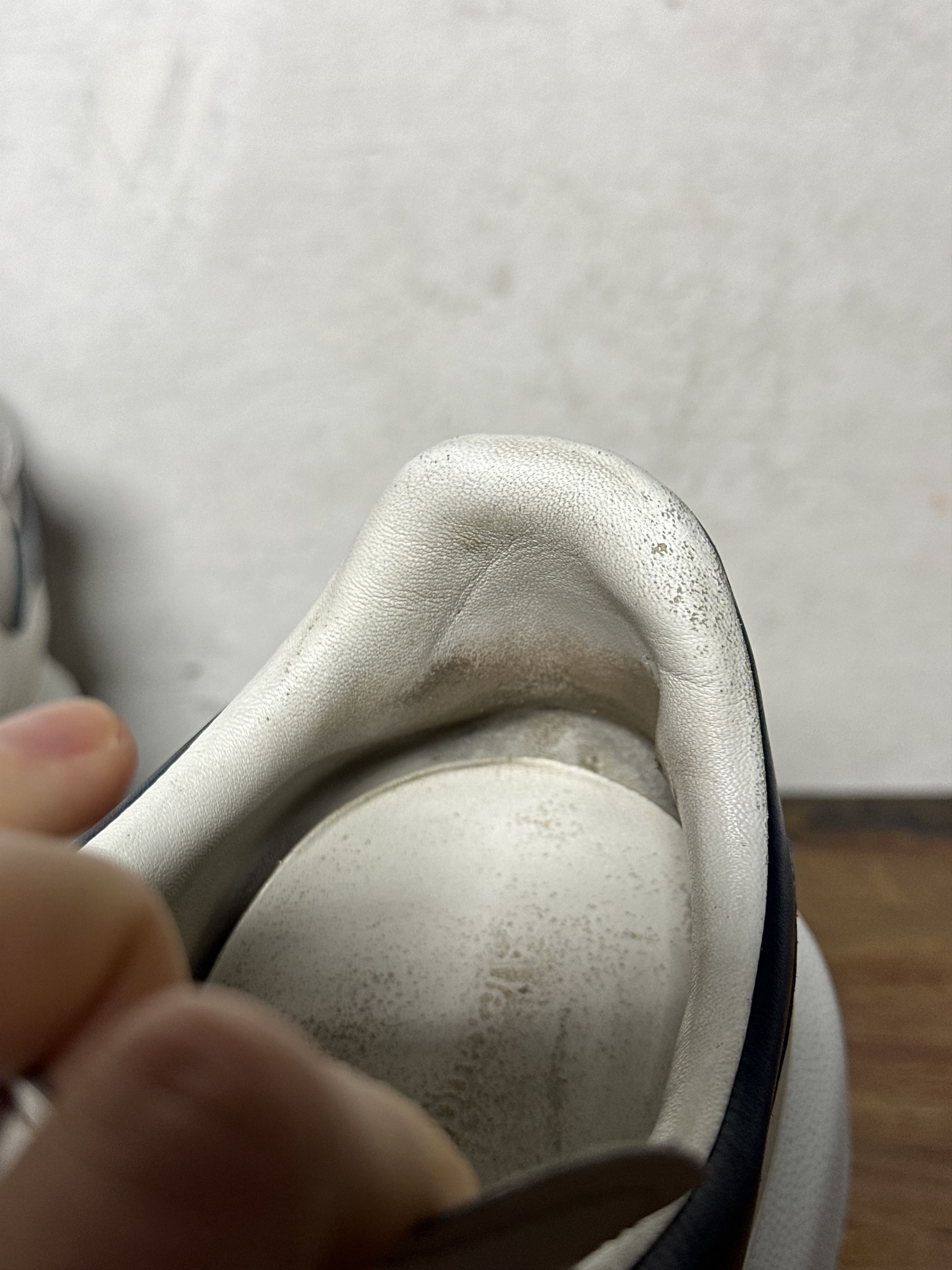 Alexander McQueen Alexander Mcqueen Oversized Sneaker White Size US 11 / EU 44 - 12 Thumbnail