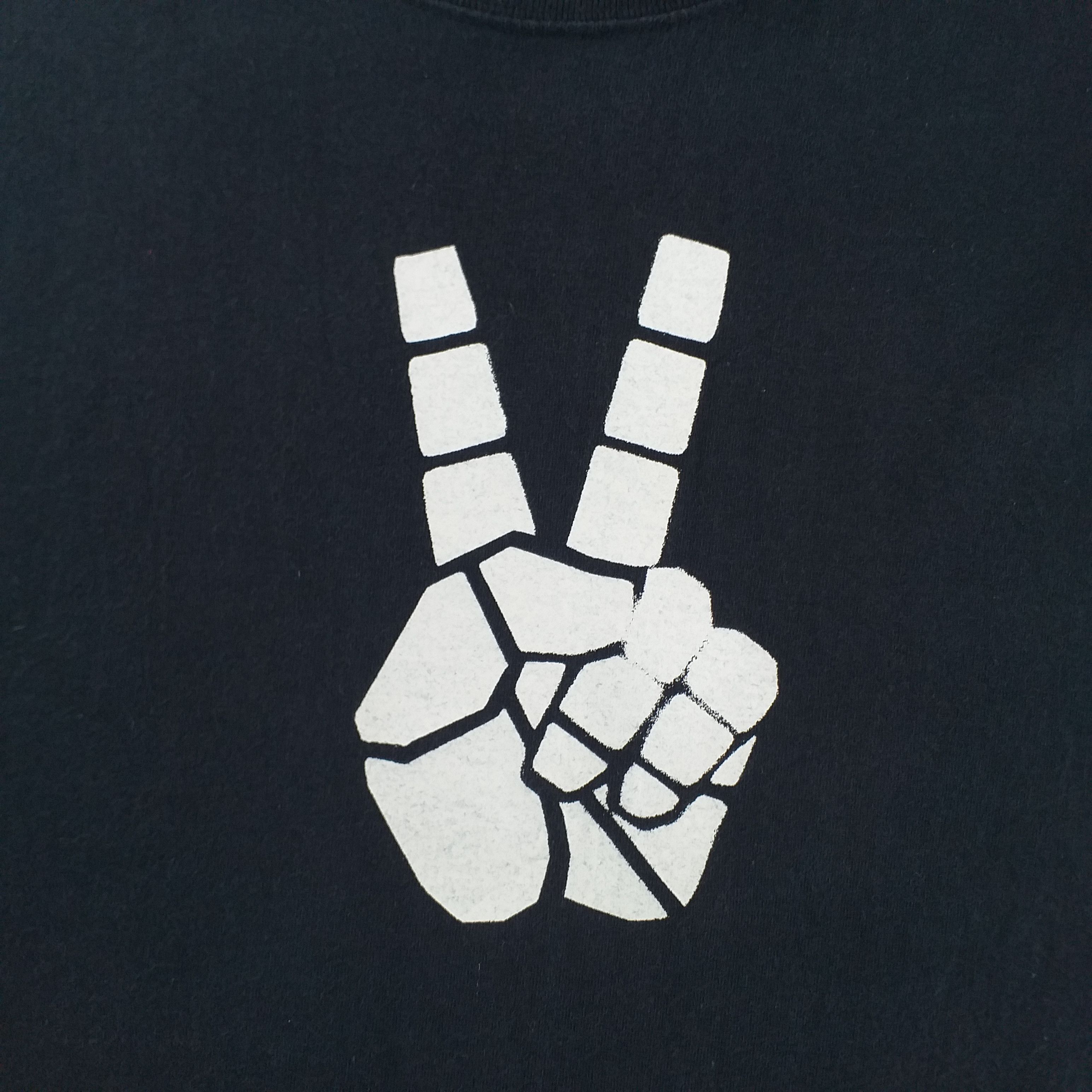 Japanese Brand Vintage Santastic! Entertaiment Saru Medium Tshirt -F031 Size US M / EU 48-50 / 2 - 5 Thumbnail