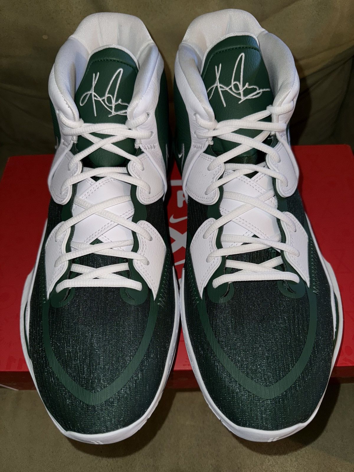 Nike Nike Kyrie Infinity 8 “Promo” (players only) Gorge Green NEW Size US 15 / EU 48 - 7 Thumbnail