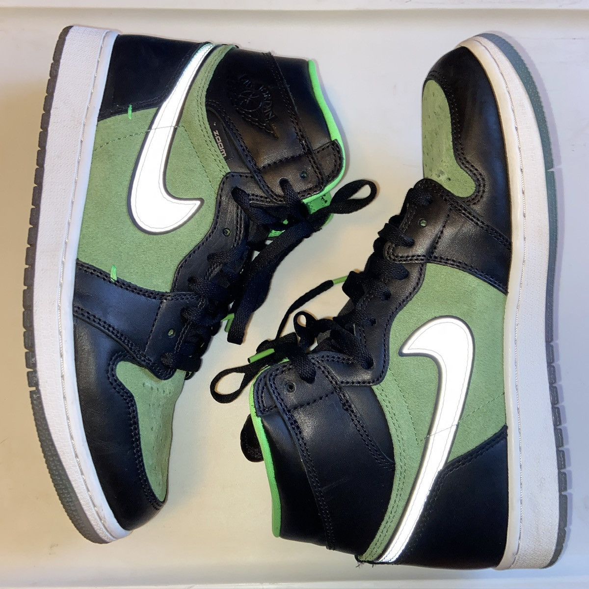 Nike Nike Air Jordan 1 High Zoom Zen Green Size US 10 / EU 43 - 2 Thumbnail