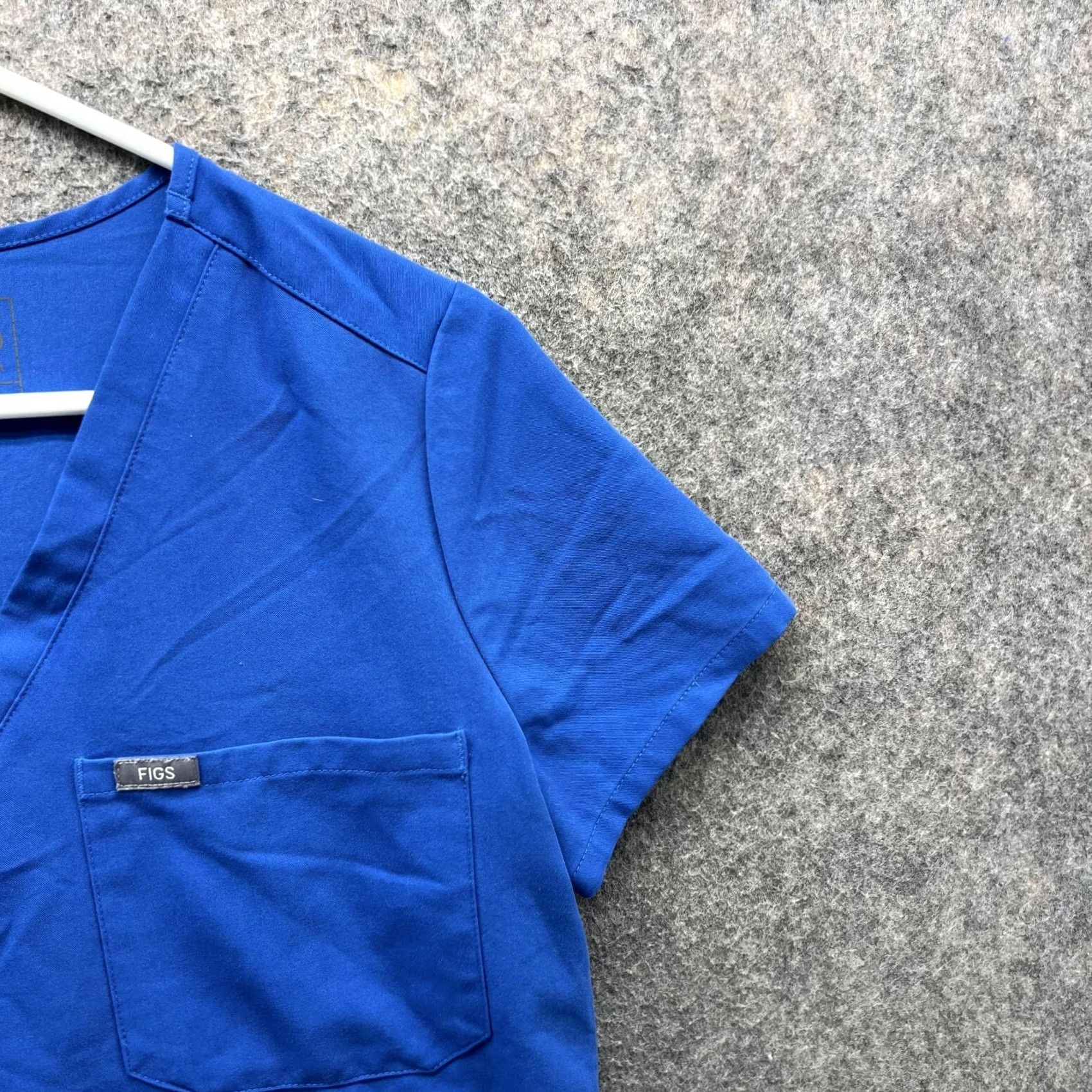 Vintage FIGS Scrub Shirt Women's XS Blue V Neck One Pocket Technical Collection Size S / US 4 / IT 40 - 4 Thumbnail
