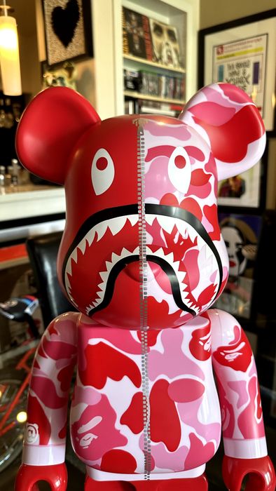 Bape BEARBRICK BAPE CAMO SHARK PINK 1000% 1000 BE@BRICK MEDICOM 