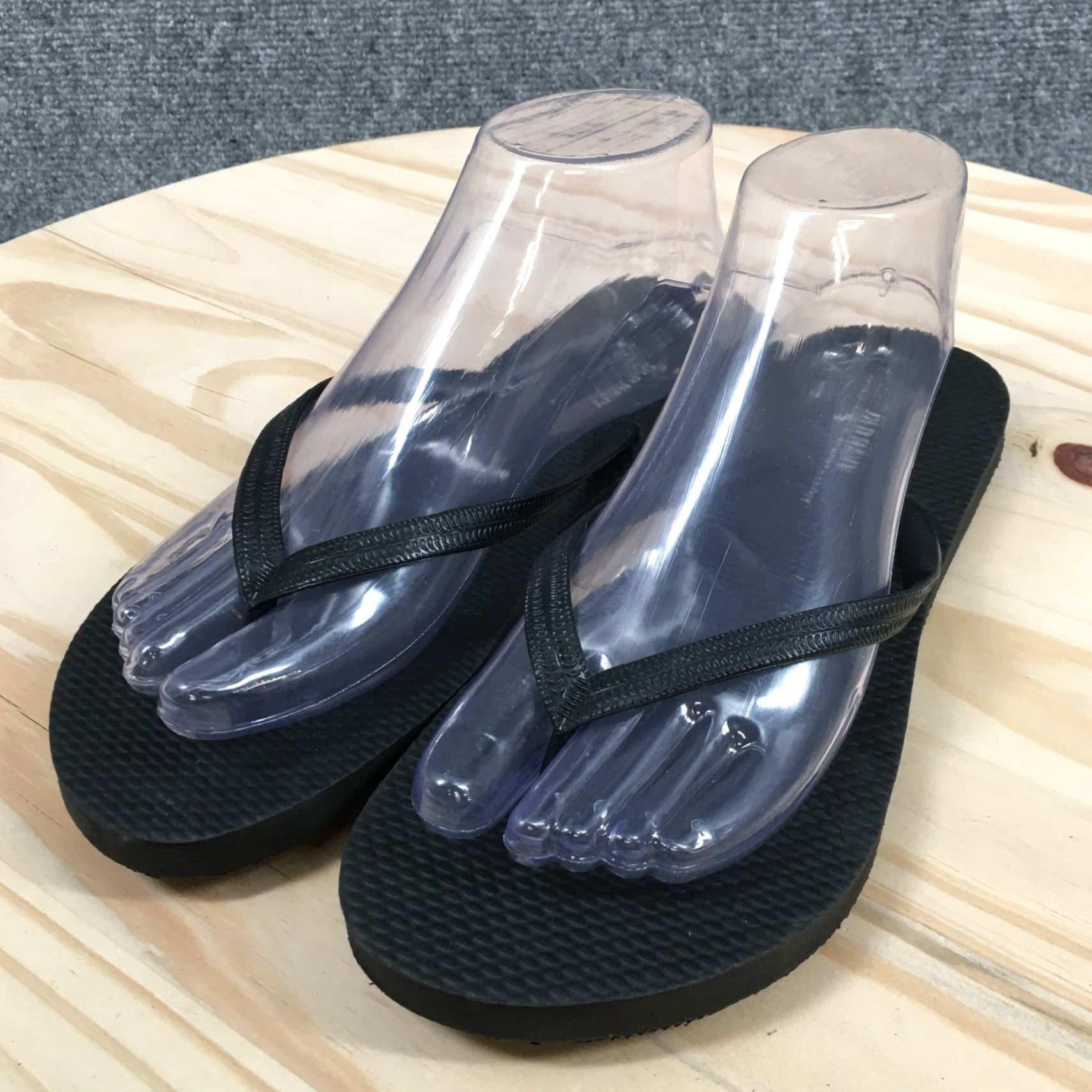 Old Navy Old Navy Sandals Womens 8 Flip Flop Black Slip On Open Toe Casual Comfort Flats Size US 8 / IT 38 - 3 Thumbnail