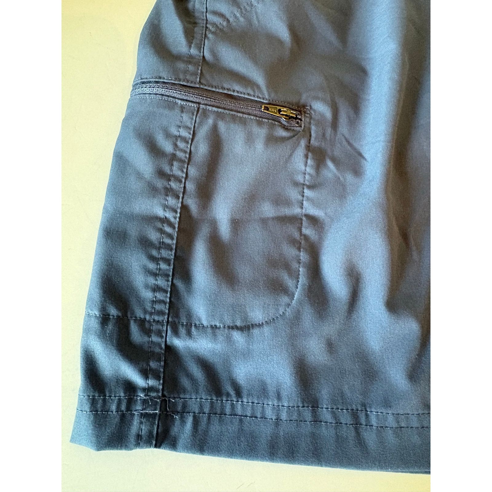 Other 32 Degrees Cool Cargo skort size large blue euc Size 36" / US 14 / IT 50 - 6 Thumbnail