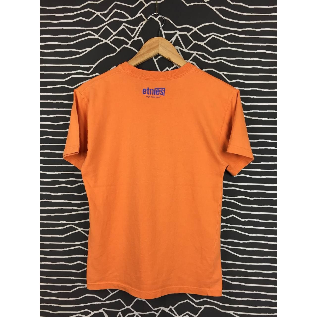 Etnies × Vintage Vtg Etnies Skateboards High Mode Wear Skate Tee Size S Size US S / EU 44-46 / 1 - 6 Thumbnail