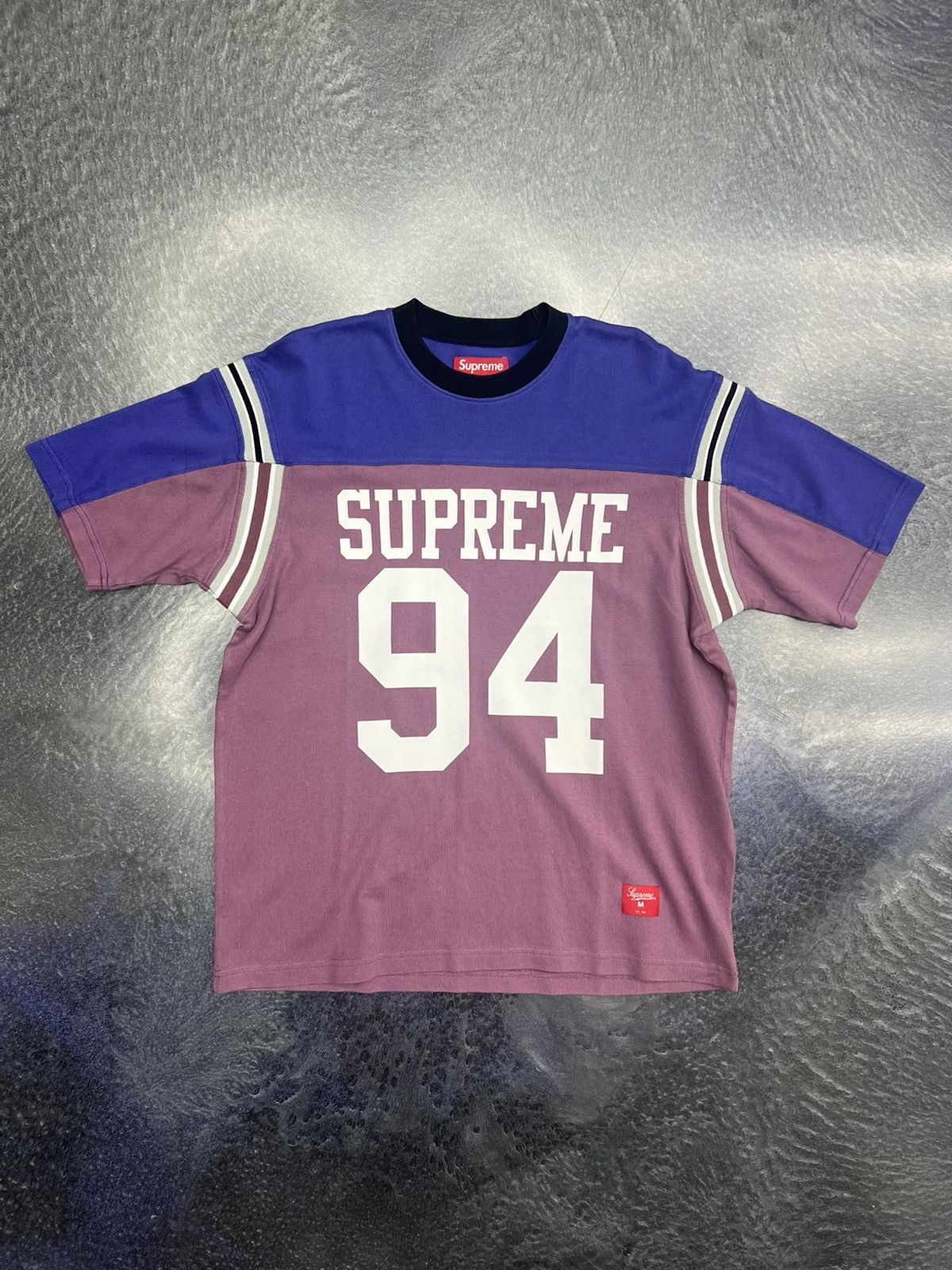 Supreme Supreme Split Football T-Shirt Size US L / EU 52-54 / 3 - 1 Thumbnail