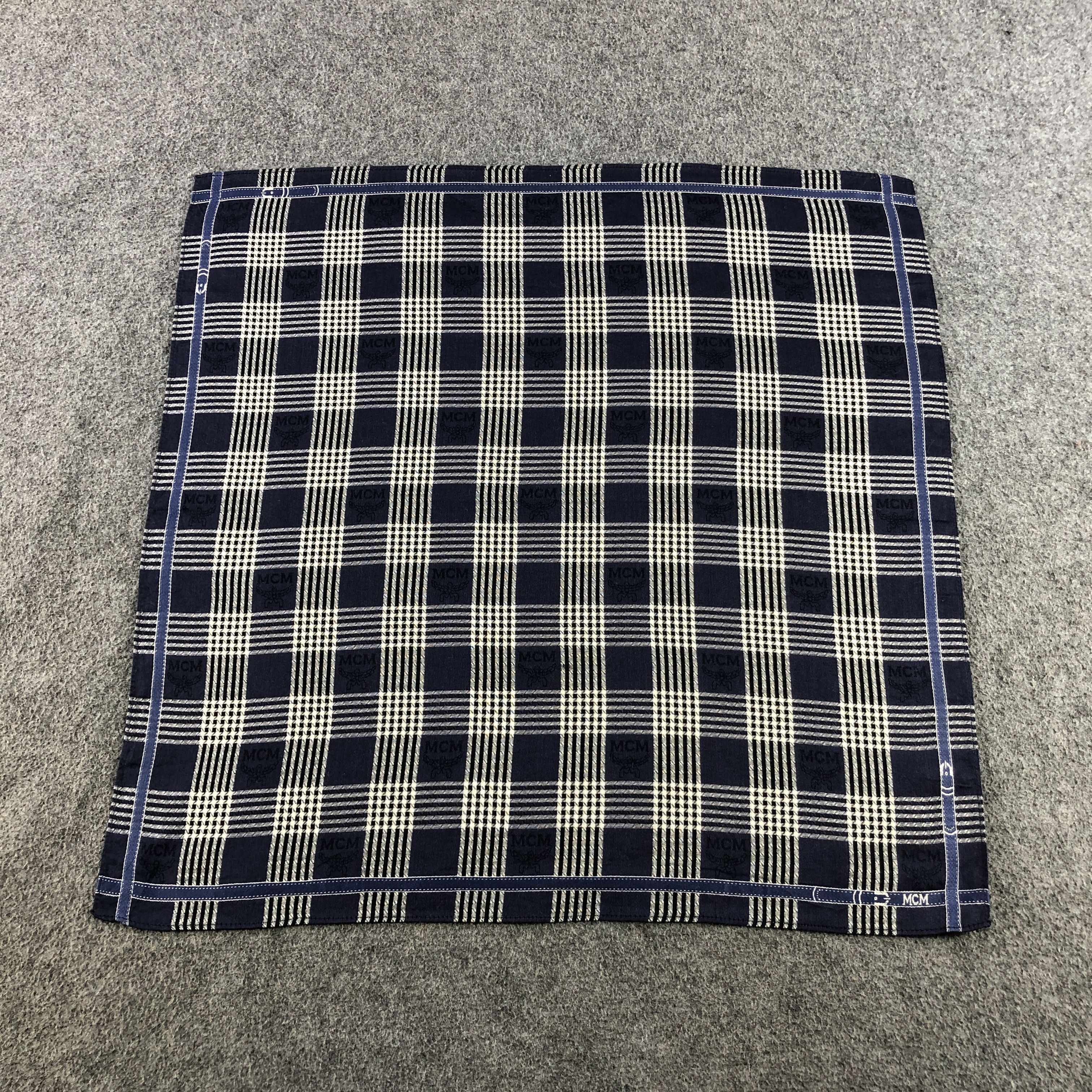 MCM MCM Tartan Handkerchief Neckerchief Bandana H2335 Size ONE SIZE - 2 Thumbnail
