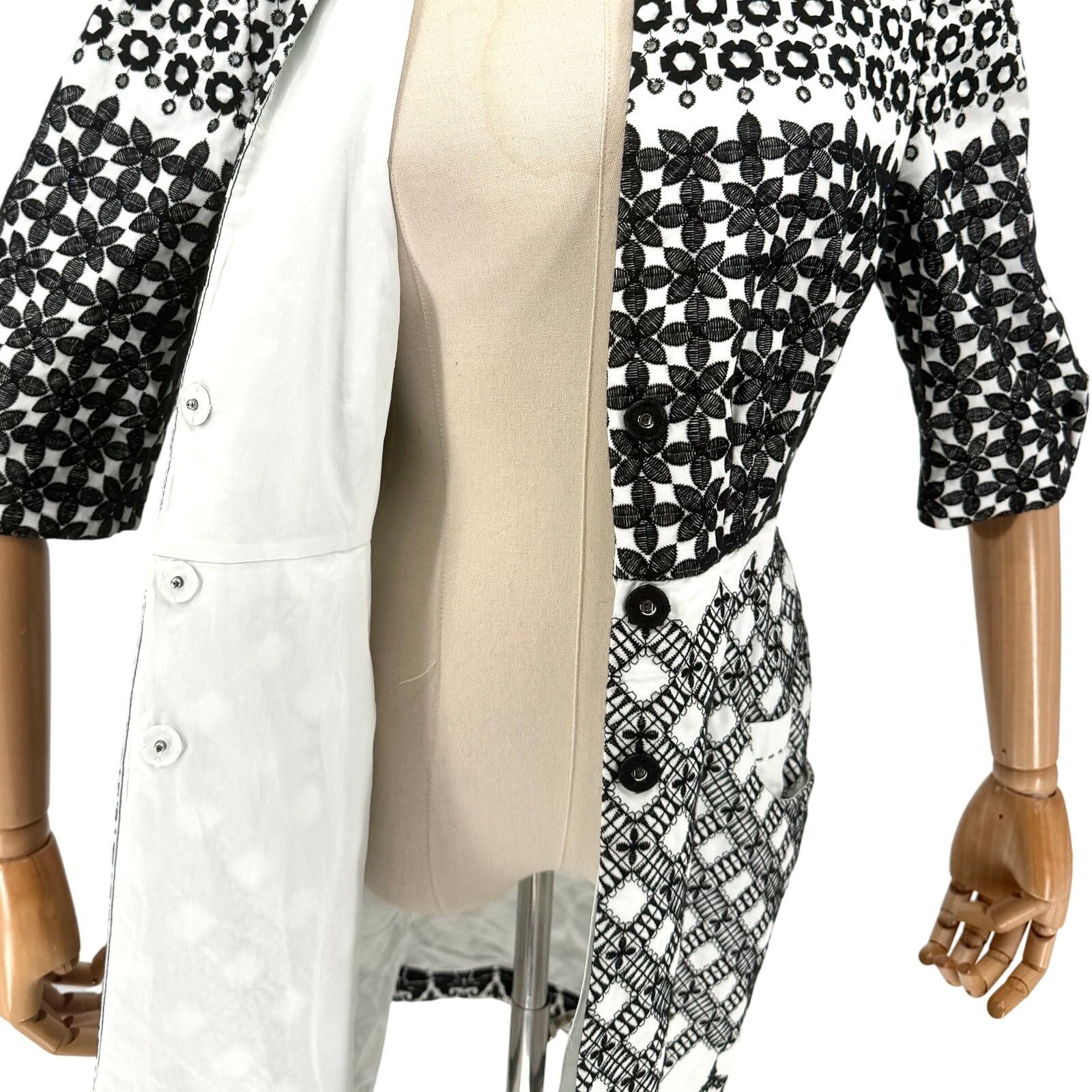 Elie Tahari Black White 100% Cotton Embroidered Eyelet Shift Coat Dress Size S / US 4 / IT 40 - 5 Thumbnail