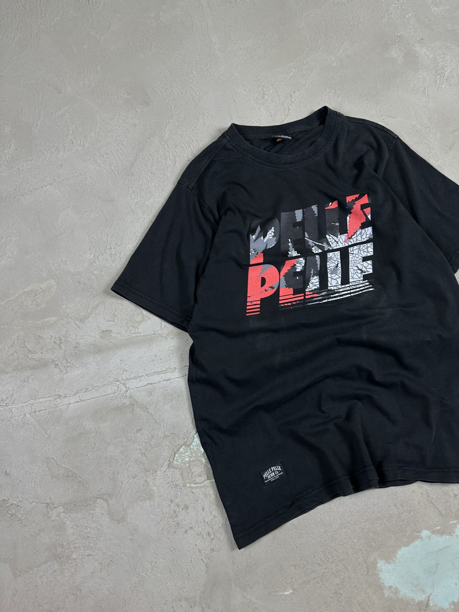 Pelle Pelle Vintage Y2k Pelle Pelle Logo T-shirt Size US M / EU 48-50 / 2 - 2 Thumbnail