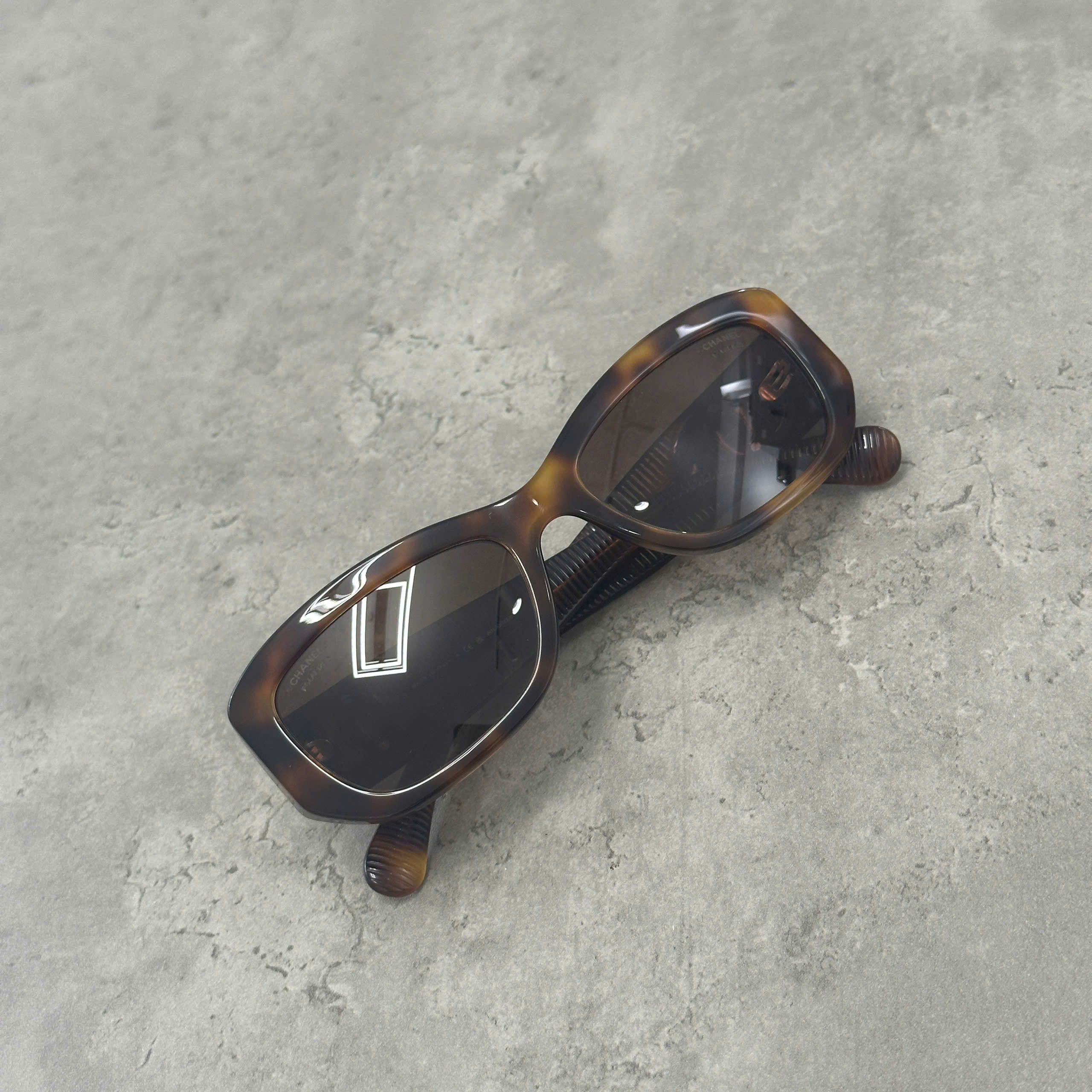 Chanel CHANEL 0CH5493 1295S9 Sunglasses Size ONE SIZE - 3 Thumbnail