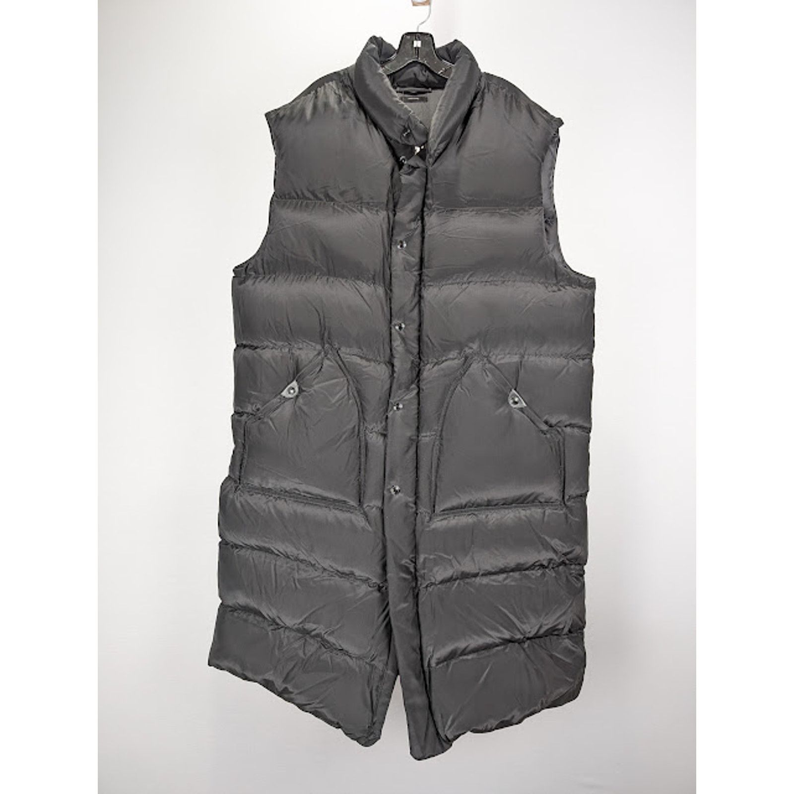 Tom Ford o1rshd1 Long Down Gilet in Black Size US M / EU 48-50 / 2 - 1 Thumbnail