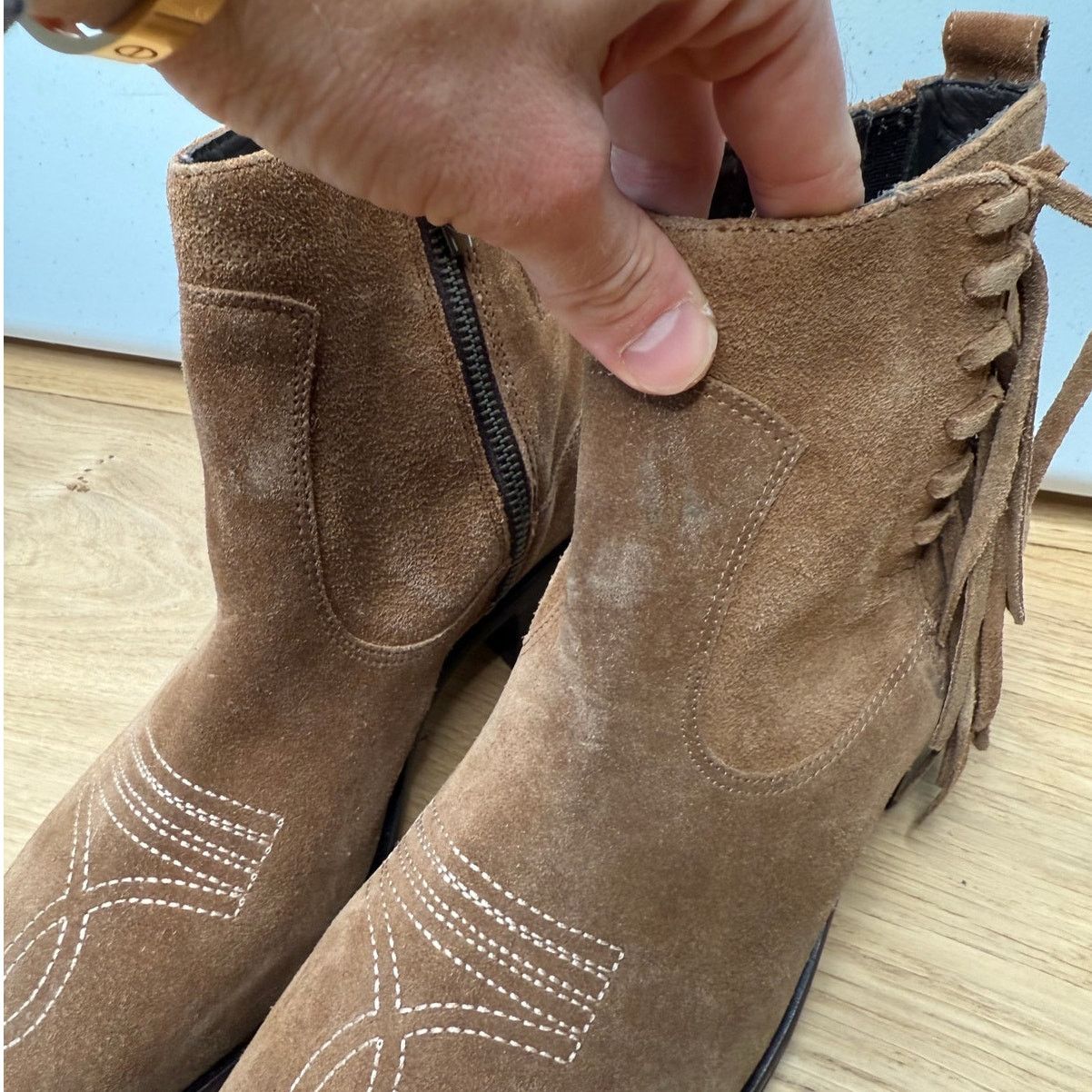 Donald Pliner NEW Donald Pliner Mona Calf Fringe Bootie Saddle Western Size US 9 / IT 39 - 4 Thumbnail