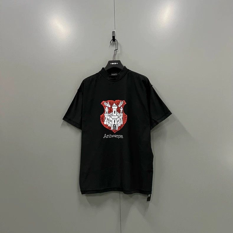 Balenciaga Balenciaga Black old logo printed short sleeves Size US M / EU 48-50 / 2 - 1 Thumbnail