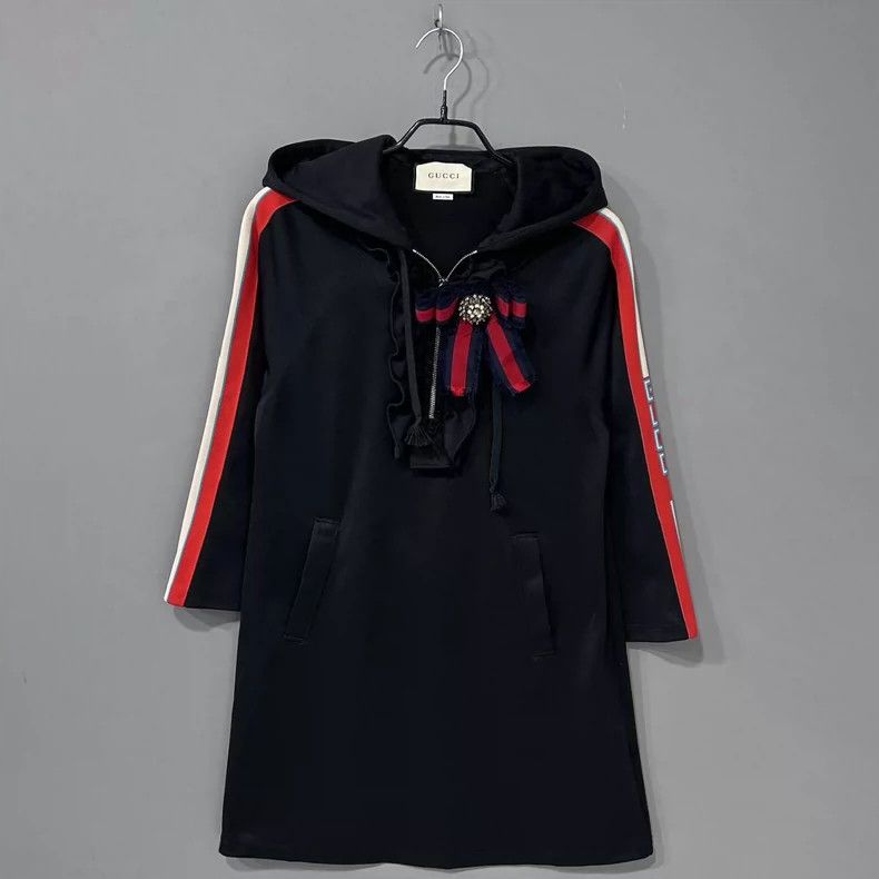 Gucci Gucci Black string letter dress 2503-Nextarrow Size XS / US 0-2 / IT 36-38 - 2 Thumbnail