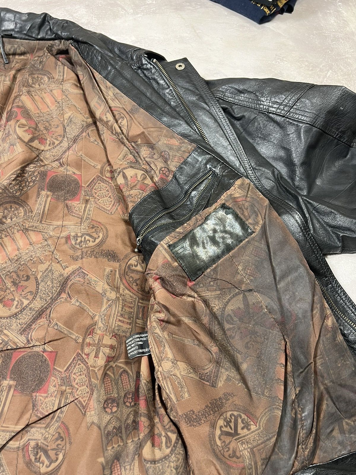 Vintage Vintage Y2k Leather Jacket Size US M / EU 48-50 / 2 - 11 Thumbnail