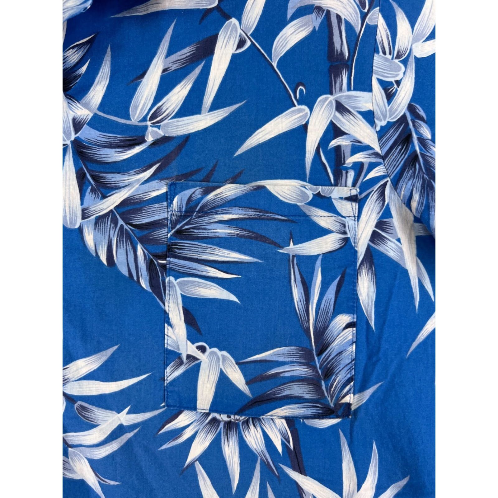 Vintage Hawaii Blues Shirt Adult Large Blue Bamboo Pineapple Print Button Up Mens Size US L / EU 52-54 / 3 - 6 Thumbnail