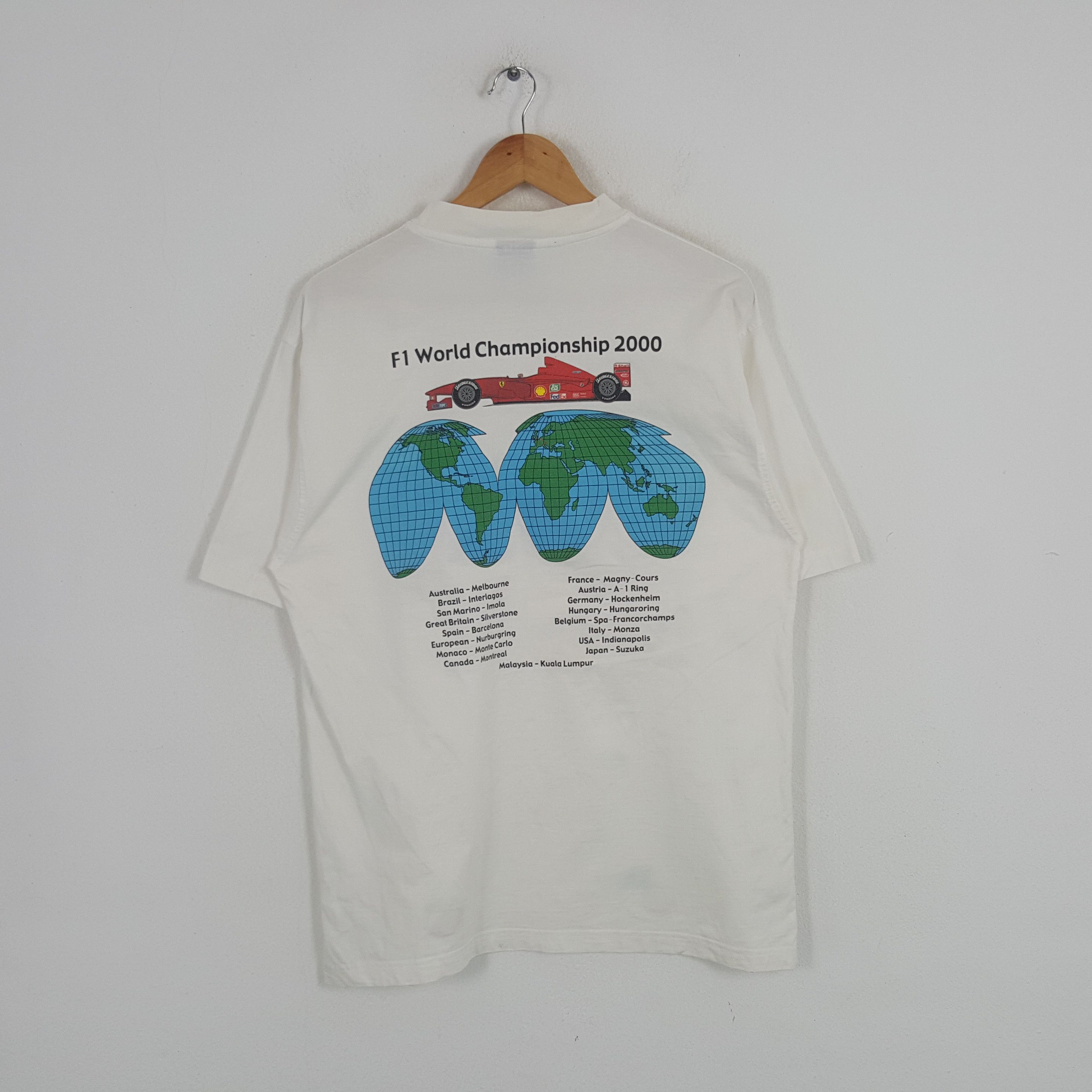 Ferrari × Vintage Vintage F1 World Championship 2000 Ferrari Racing Tshirt Size US M / EU 48-50 / 2 - 1 Thumbnail