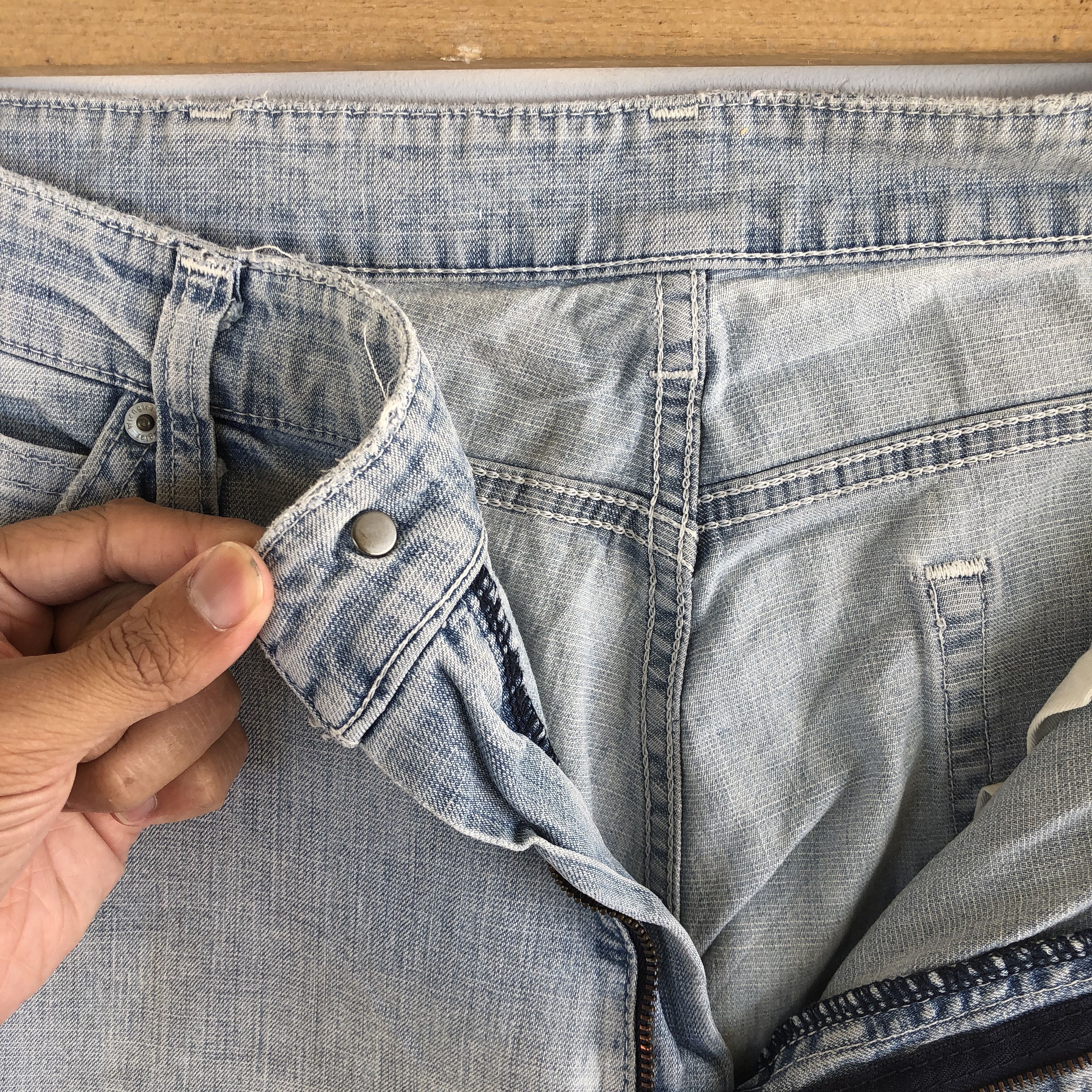 Jean Vintage Wrangler Light Wash Jeans Wrangler Denim Pants Size US 34 / EU 50 - 7 Thumbnail