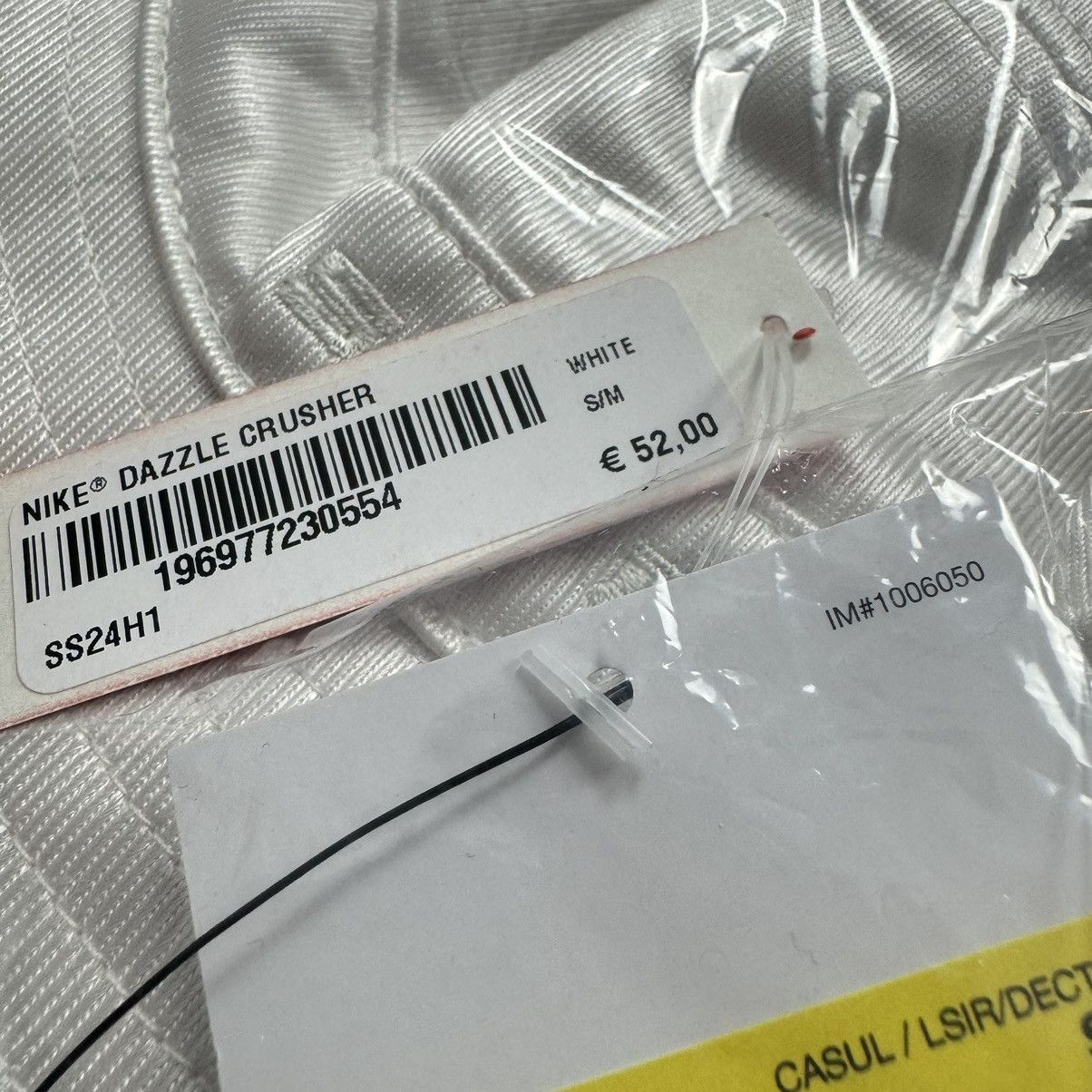 Nike × Supreme Supreme Nike Dazzle Crusher White Size S/M Size ONE SIZE - 6 Thumbnail