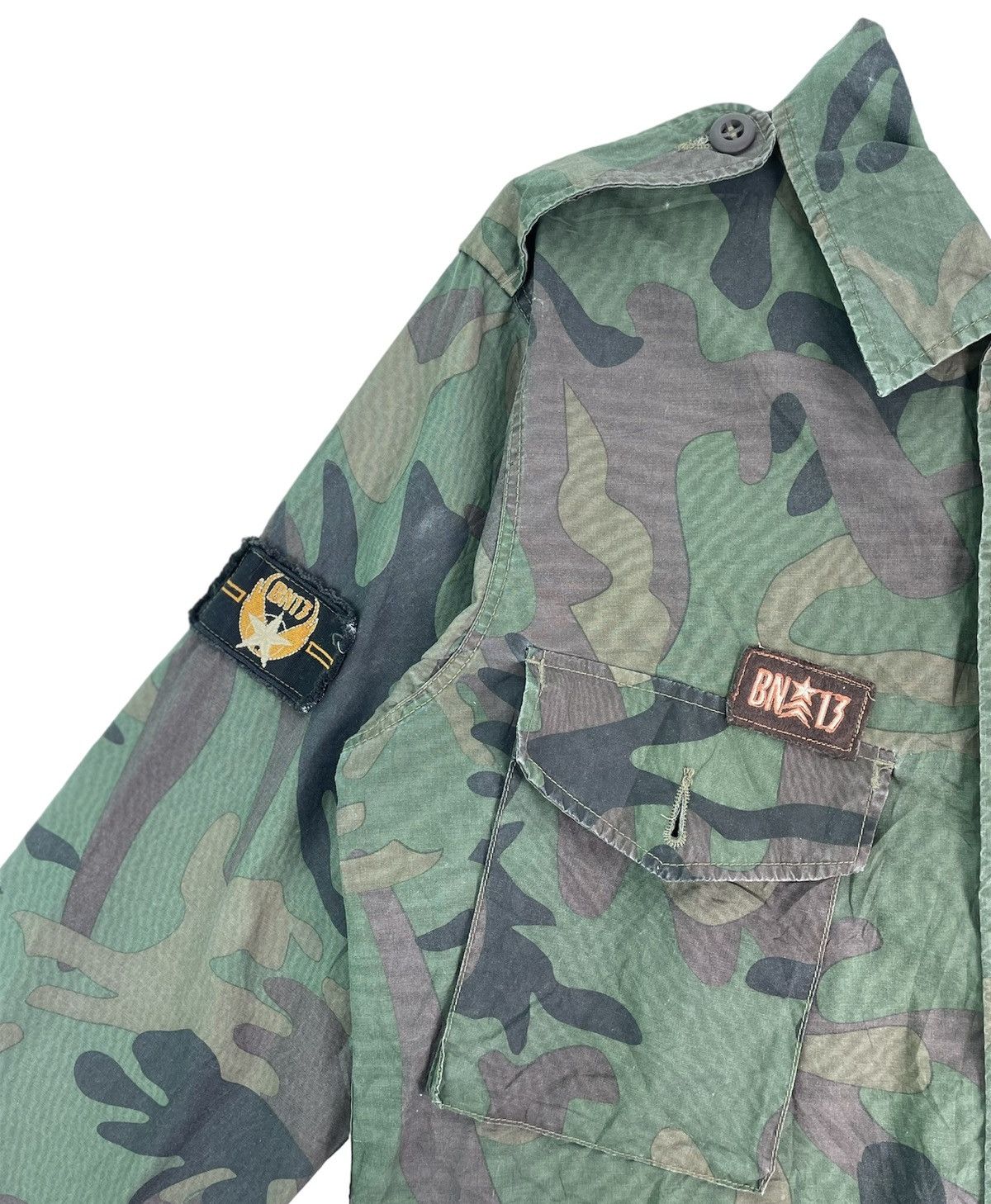 Japanese Brand Rare Back Number airborne military surplus camo shirt jacket Size US M / EU 48-50 / 2 - 4 Thumbnail