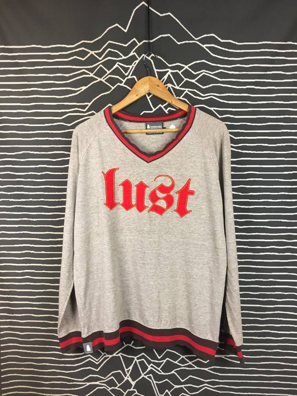 R.Newbold twelve:ten R.Newbold Paul Smith Lust V-Neck Tee Size US L / EU 52-54 / 3 - 2 Thumbnail