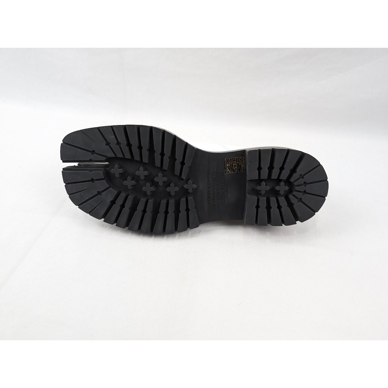 Maison Margiela o1rshd1 Laced Tabi Loafers in White Size US 11 / EU 44 - 10 Thumbnail