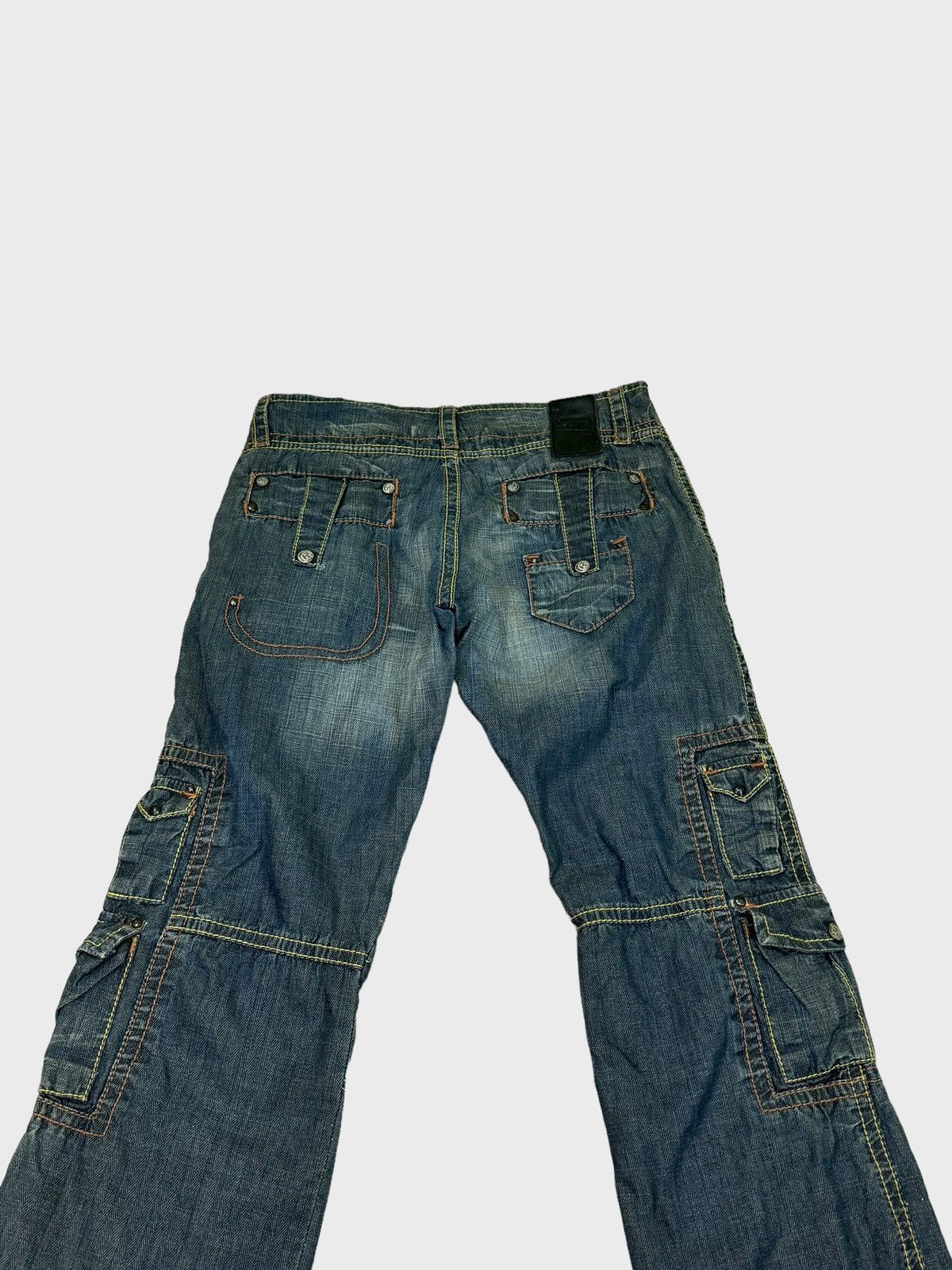 Japanese Brand EVOLUTION CARGO MULTIPOCKET DISTRESSED DENIM Size US 31 - 9 Thumbnail