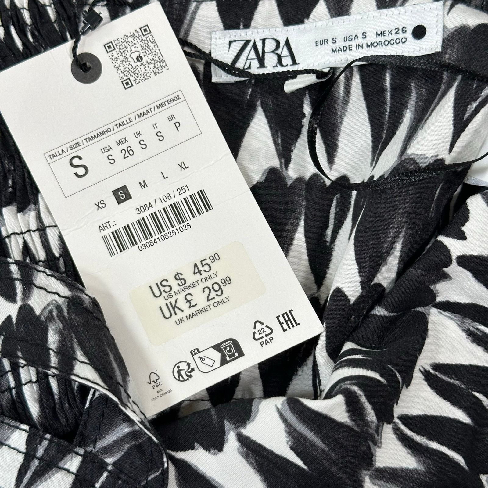 Zara Zara Women's Black White Heart Printed Crop Top Size S Size S / US 4 / IT 40 - 4 Thumbnail
