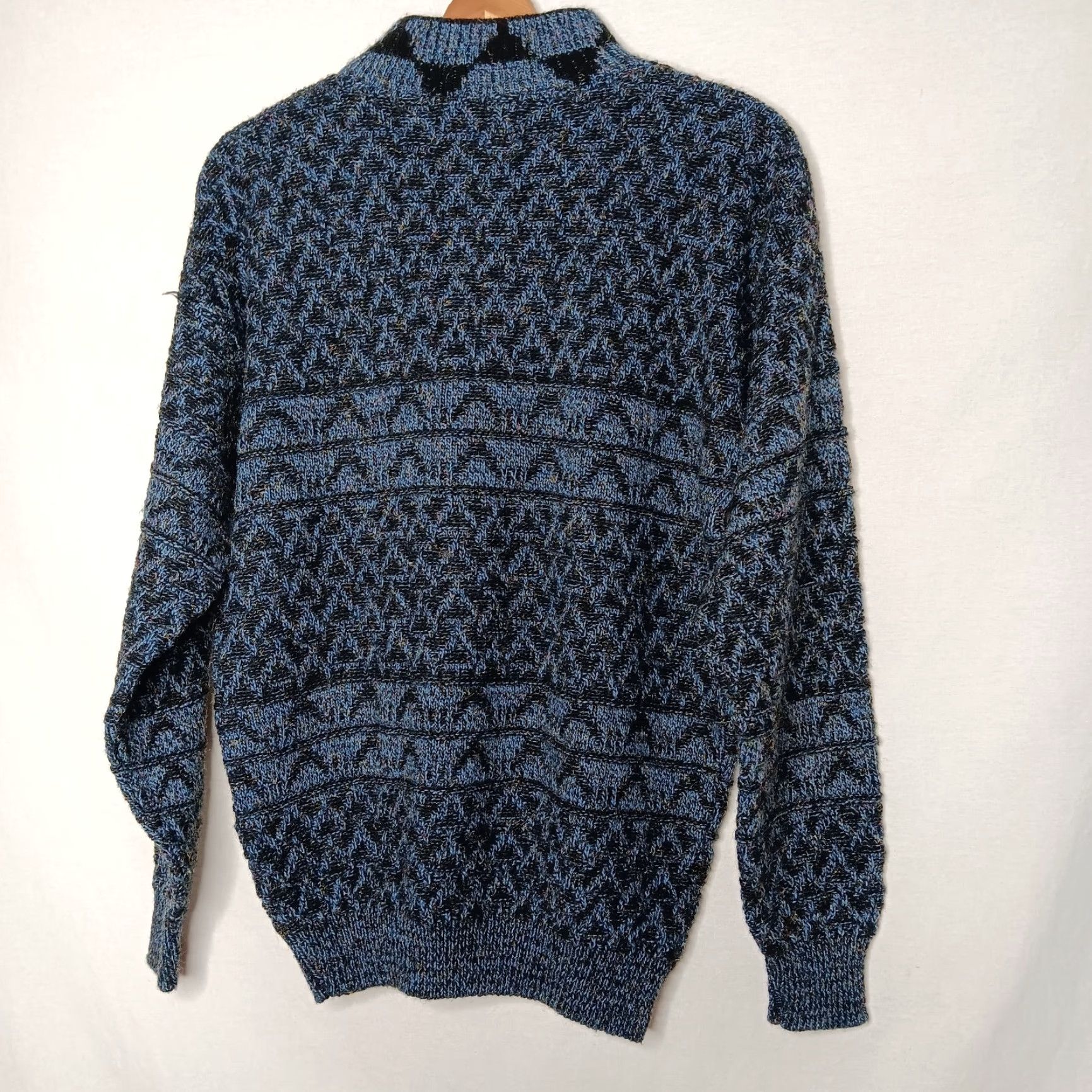 Vintage VINTAGE 1980s J.J. Cochran Geometric Pullover Sweater Large Black Blue Mock Neck Men’s Knit Size US L / EU 52-54 / 3 - 3 Thumbnail