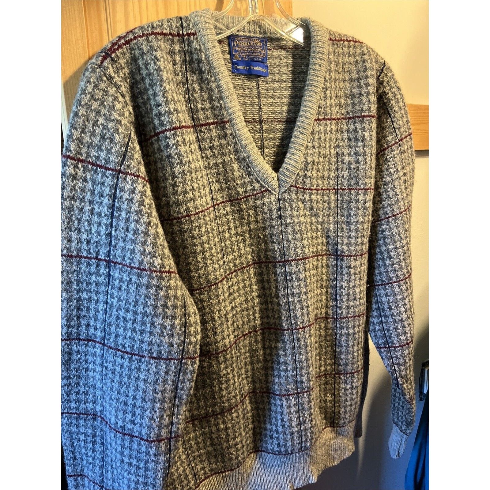 Pendleton Pendleton VTG Men’s L Sweater Wool Gray Plaid Traditionals Size US L / EU 52-54 / 3 - 2 Thumbnail