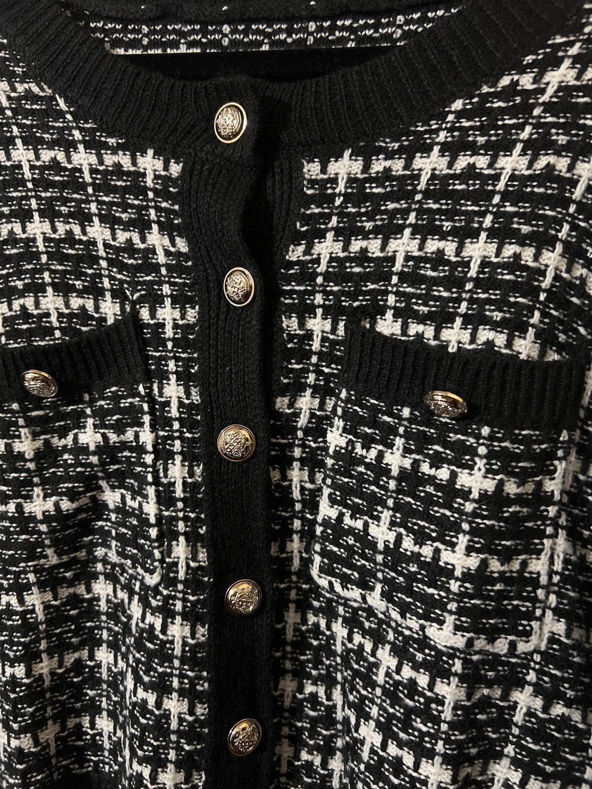 The Unbranded Brand Luxury Vibes Black & White Tweed Button-Up Cardigan Sweater Size M / US 6-8 / IT 42-44 - 4 Thumbnail