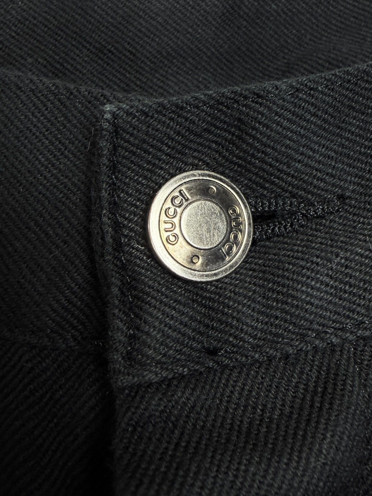 Gucci Gucci Tom Ford Vintage Raw Hem Leather Patch Denim Jeans Size US 30 / EU 46 - 4 Thumbnail