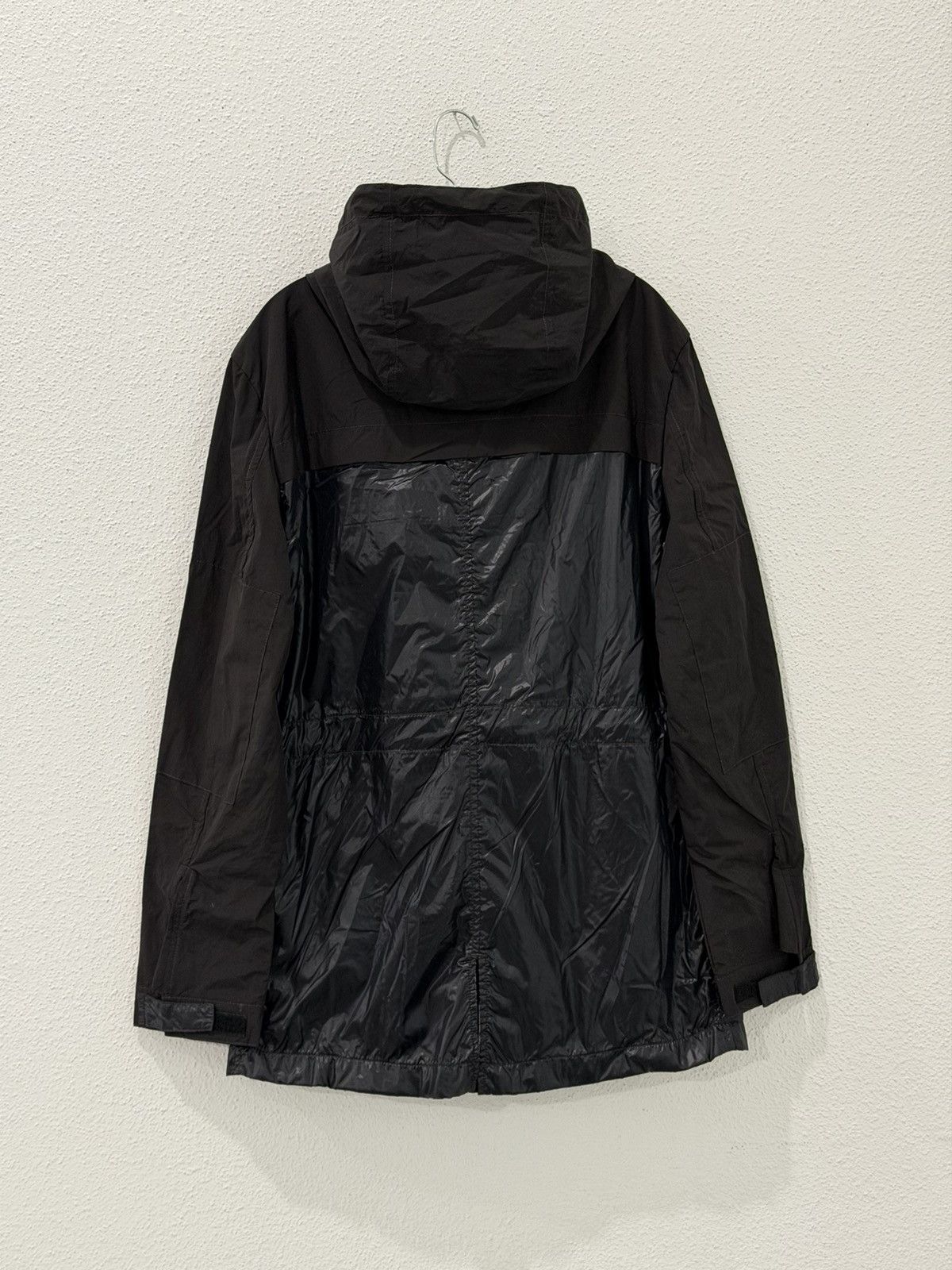 Emporio Armani Armani Jeans Windbreaker Hooded Jacket Size US S EU 48 Black Size US S / EU 44-46 / 1 - 3 Thumbnail