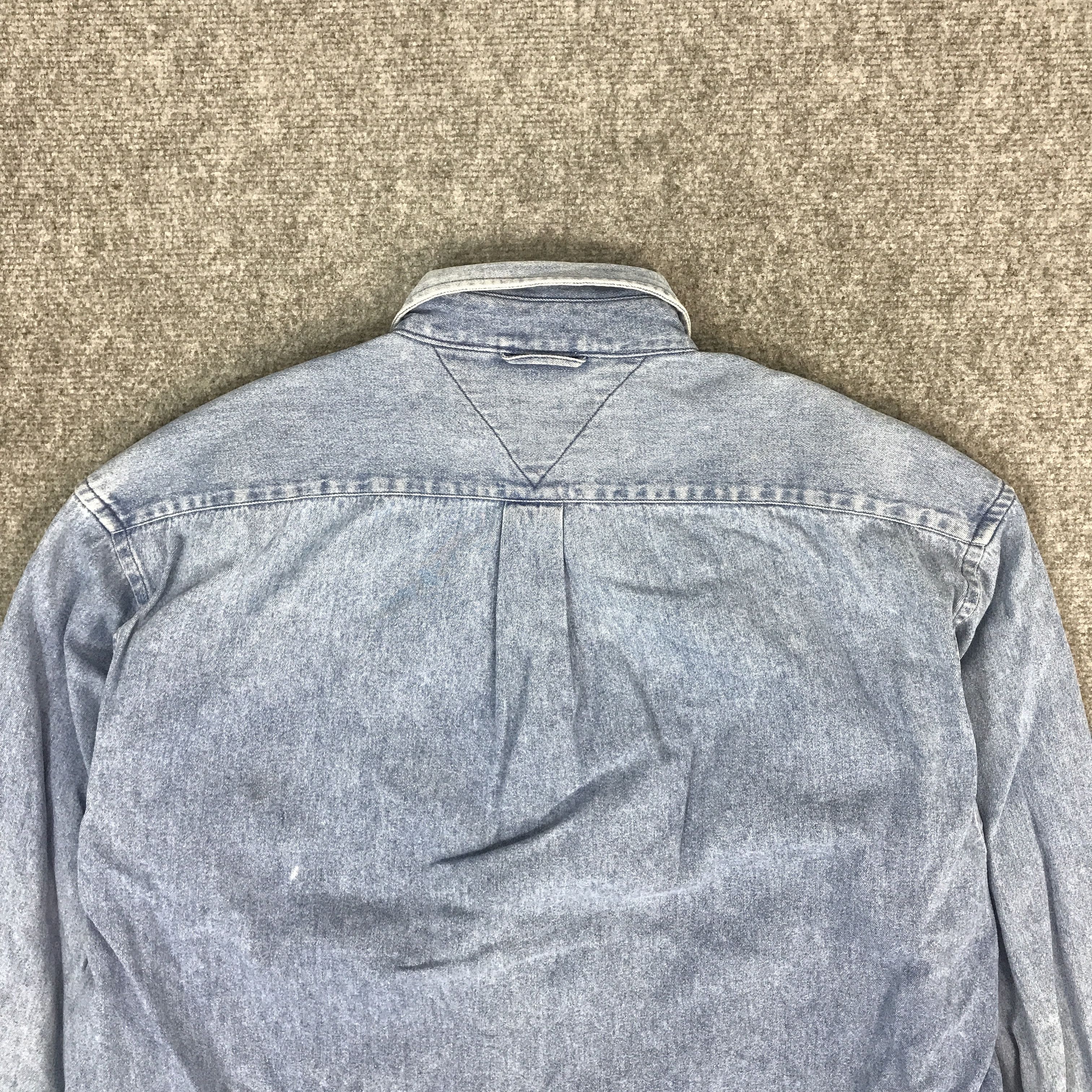 Tommy Hilfiger TOMMY HILFIGER DENIM BUTTON UP T-SHIRT K44B58 Size US L / EU 52-54 / 3 - 4 Thumbnail