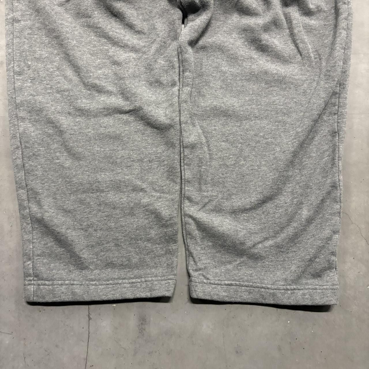 Under Armour × Vintage Crazy Vintage Y2K/2000s Baggy Under Armour Grey Sweatpants! Size US 38 / EU 54 - 4 Thumbnail