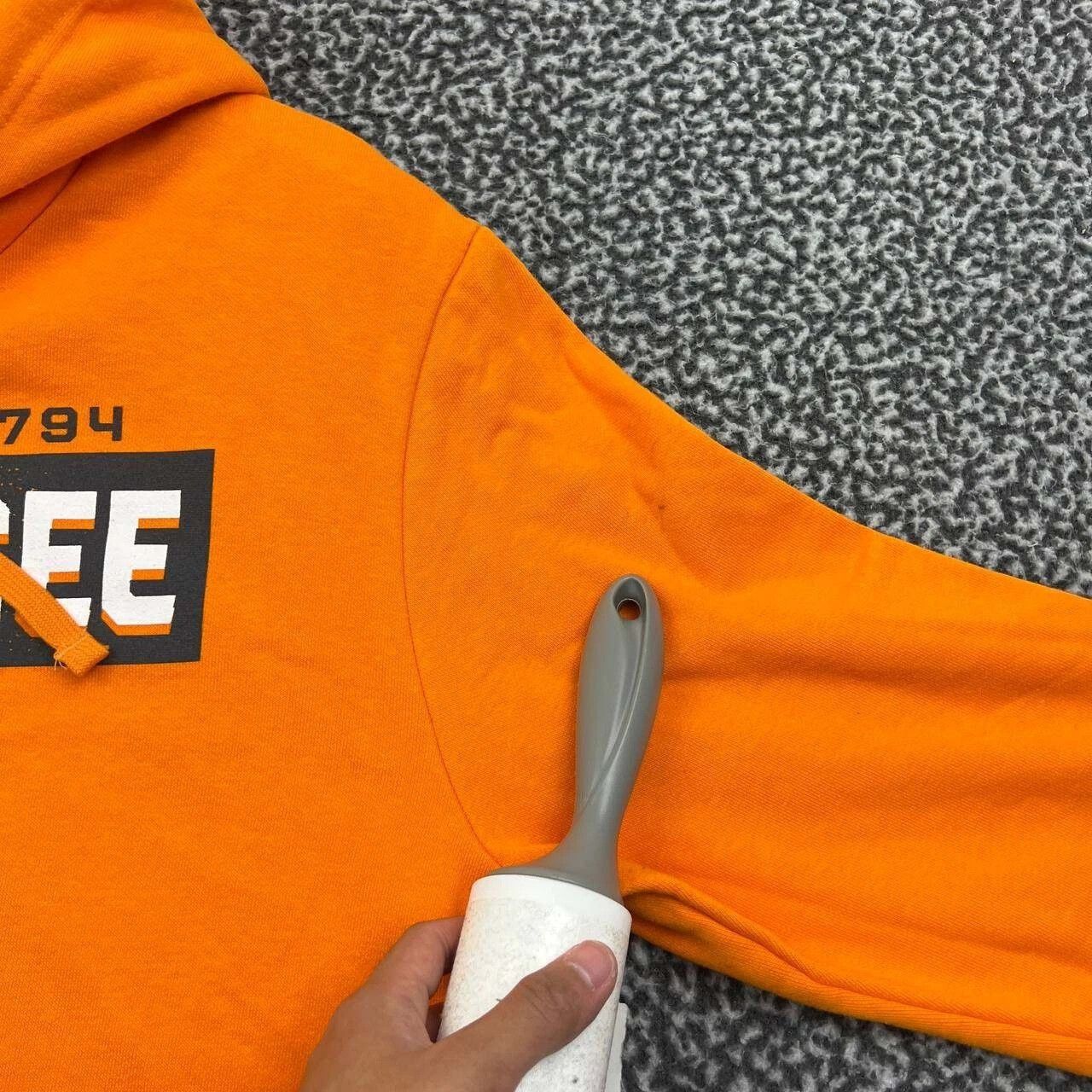 Other Tennessee Volunteers Hoodie Men Pullover Long Sleeve New L Size US L / EU 52-54 / 3 - 3 Thumbnail