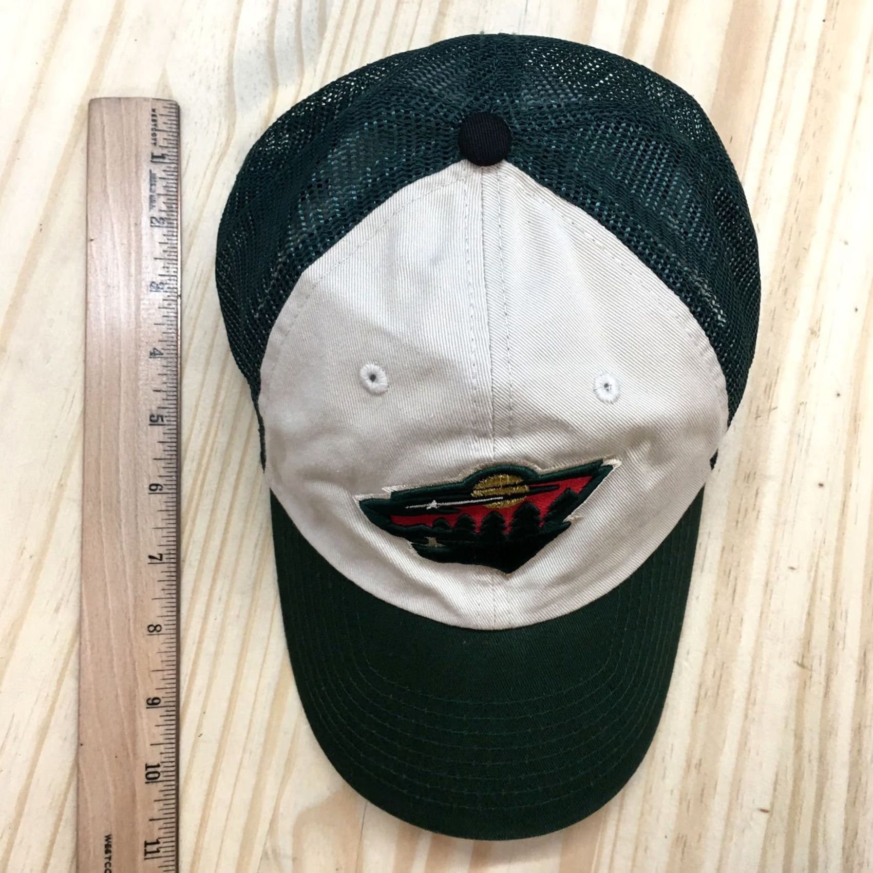 Vintage Minnesota Wild Fan Favorite Trucker Hat Men Green OS Adjustable Embroidered Logo Size ONE SIZE - 3 Thumbnail
