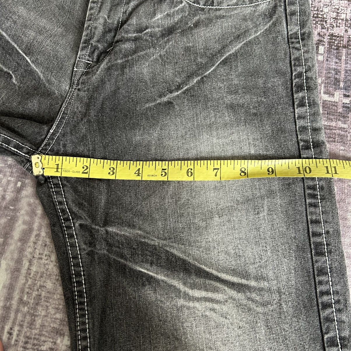 LOWBOX Y2k Lowbox Washed Jeans Size US 31 - 14 Thumbnail