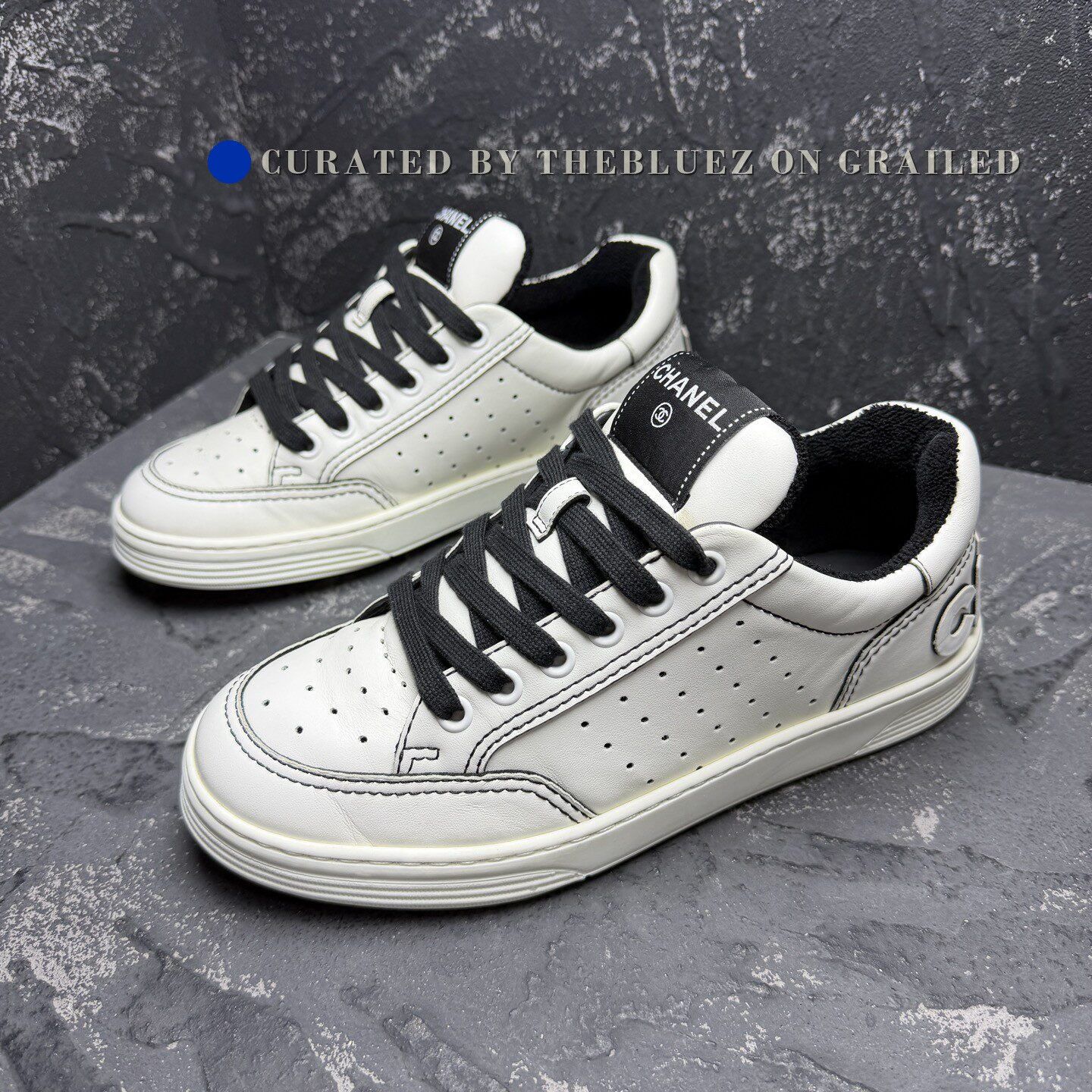 Chanel CHANEL 22P Black White Sneakers Size US 5 / IT 35 - 1 Thumbnail