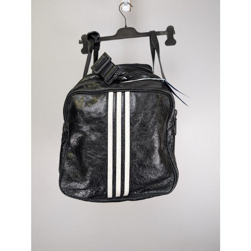 Adidas × Balenciaga o1rshd1 Aged Arena Lamb Gym Bag in Black/White Size ONE SIZE - 7 Thumbnail