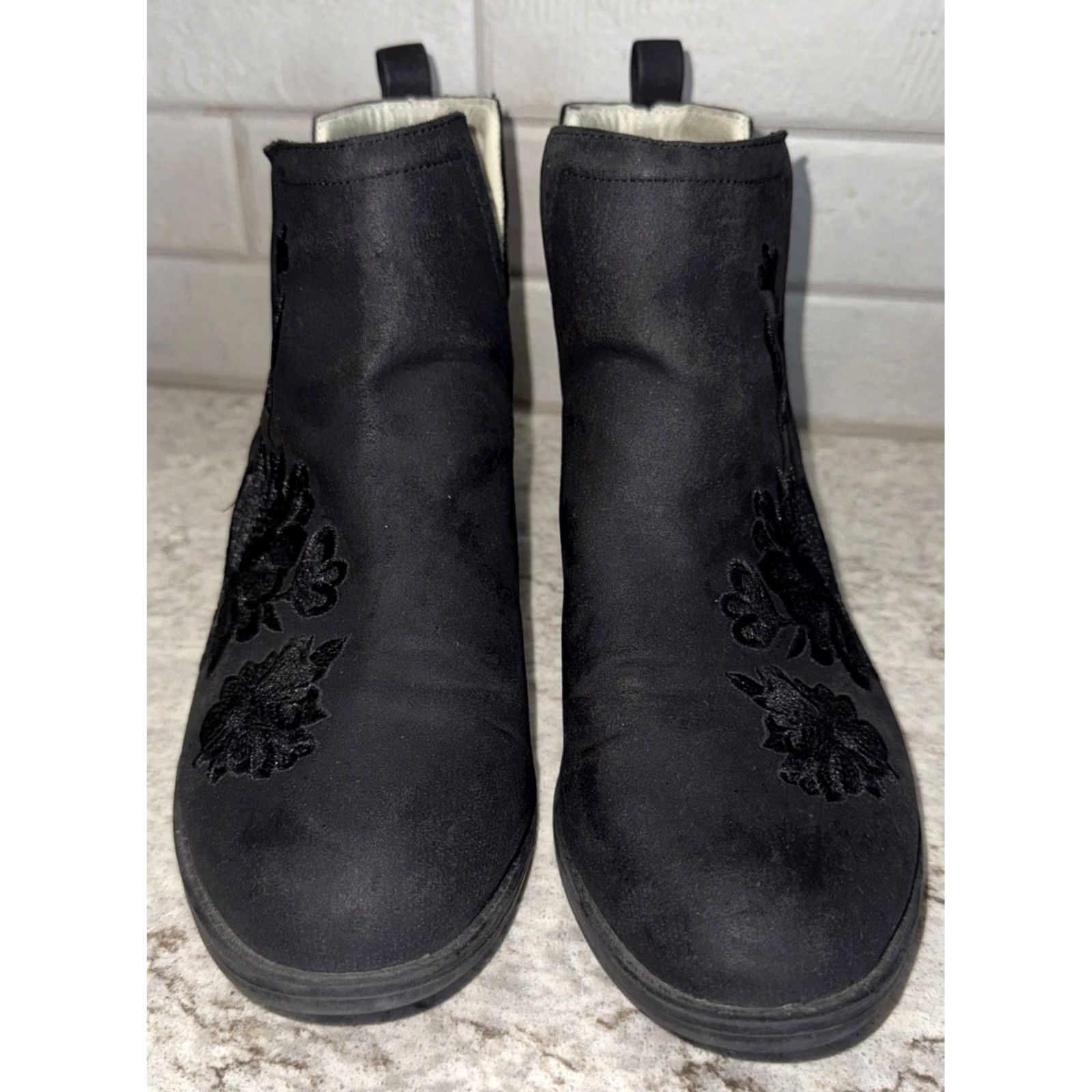 Parker JBU Parker Ankle Boots Black Floral Embroidery Women's 9 M Slit Side High Heel Bootie Size US 9 / IT 39 - 2 Thumbnail