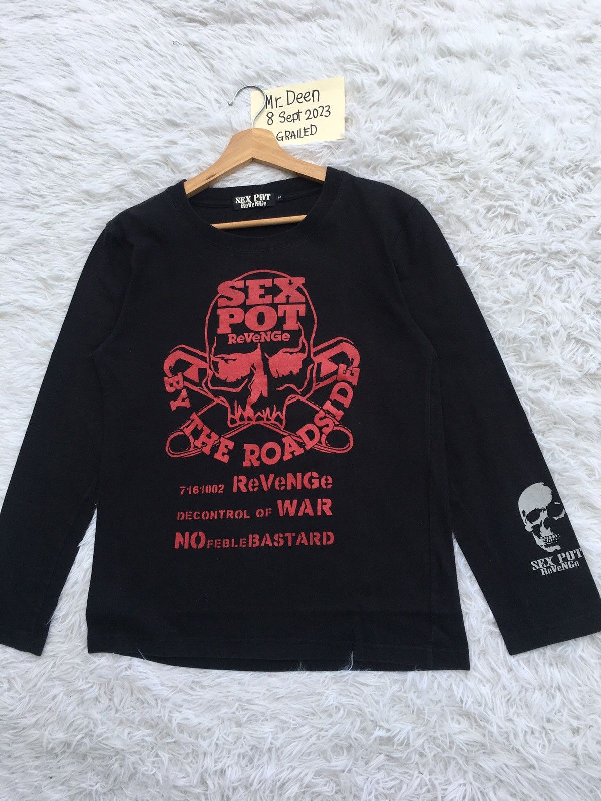 Japanese Brand Rare Sex Pot Revenge Decontrol of War Longsleeve Shirt Size US M / EU 48-50 / 2 - 4 Thumbnail