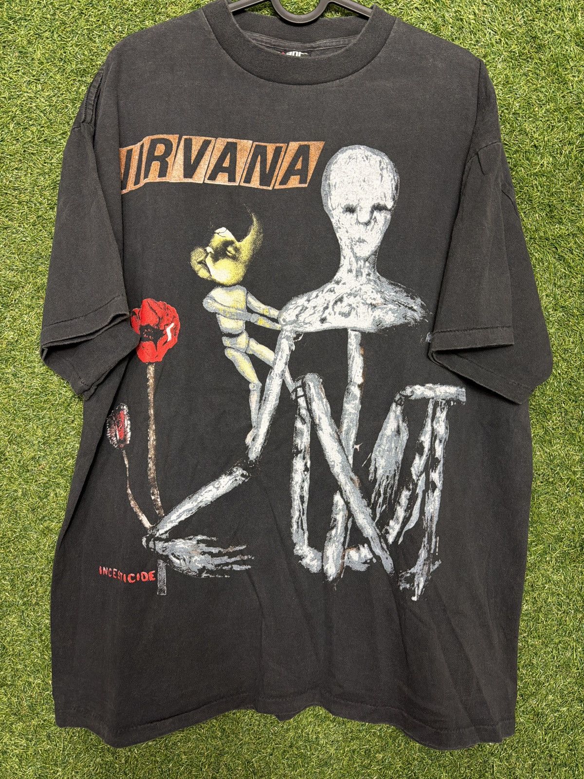 Other Nirvana incesticide band shirt Size US XL / EU 56 / 4 - 1 Thumbnail