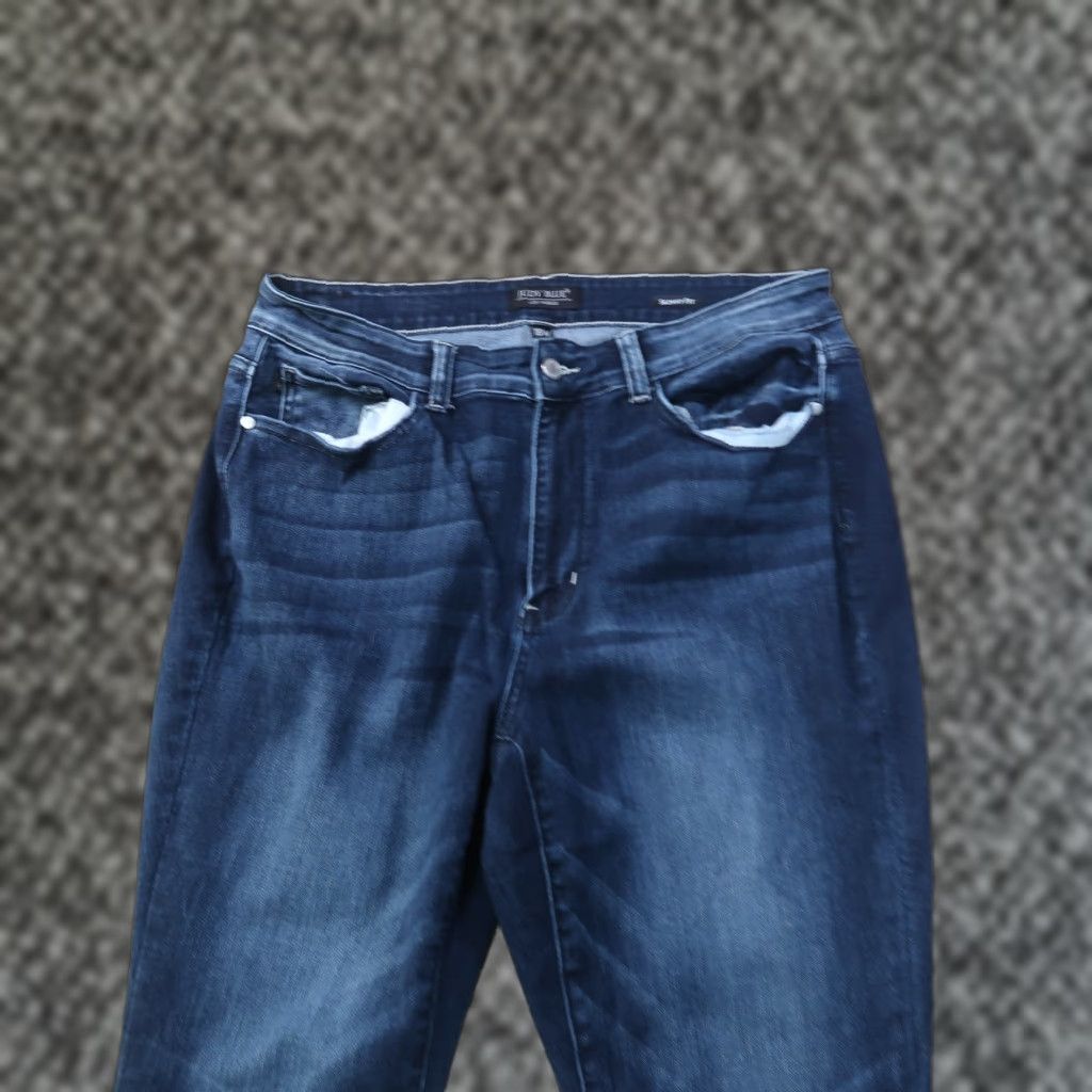 Denime Judy Blue Skinny Fit Jeans Women's 18w Blue Stretch Denim Mid Rise Size 40" / US 18 - 1 Thumbnail