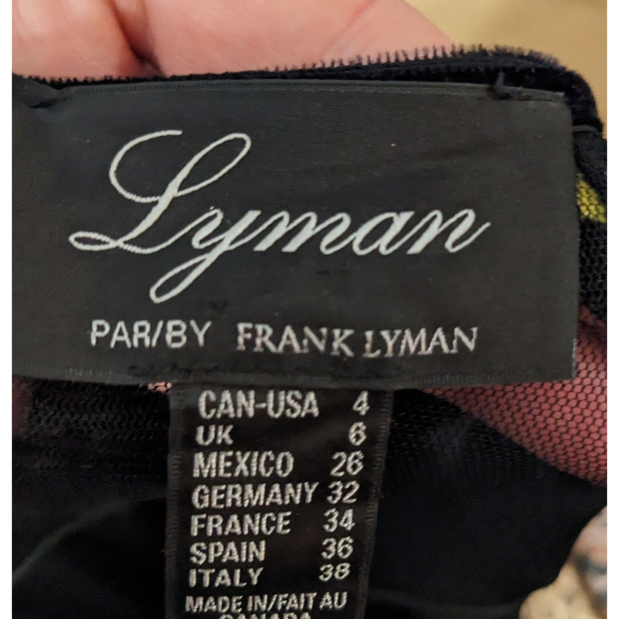 Frank Lyman Lyman by Frank Lyman Gothic Burnout Velvet Ruffle Top Size 4 Size S / US 4 / IT 40 - 9 Thumbnail