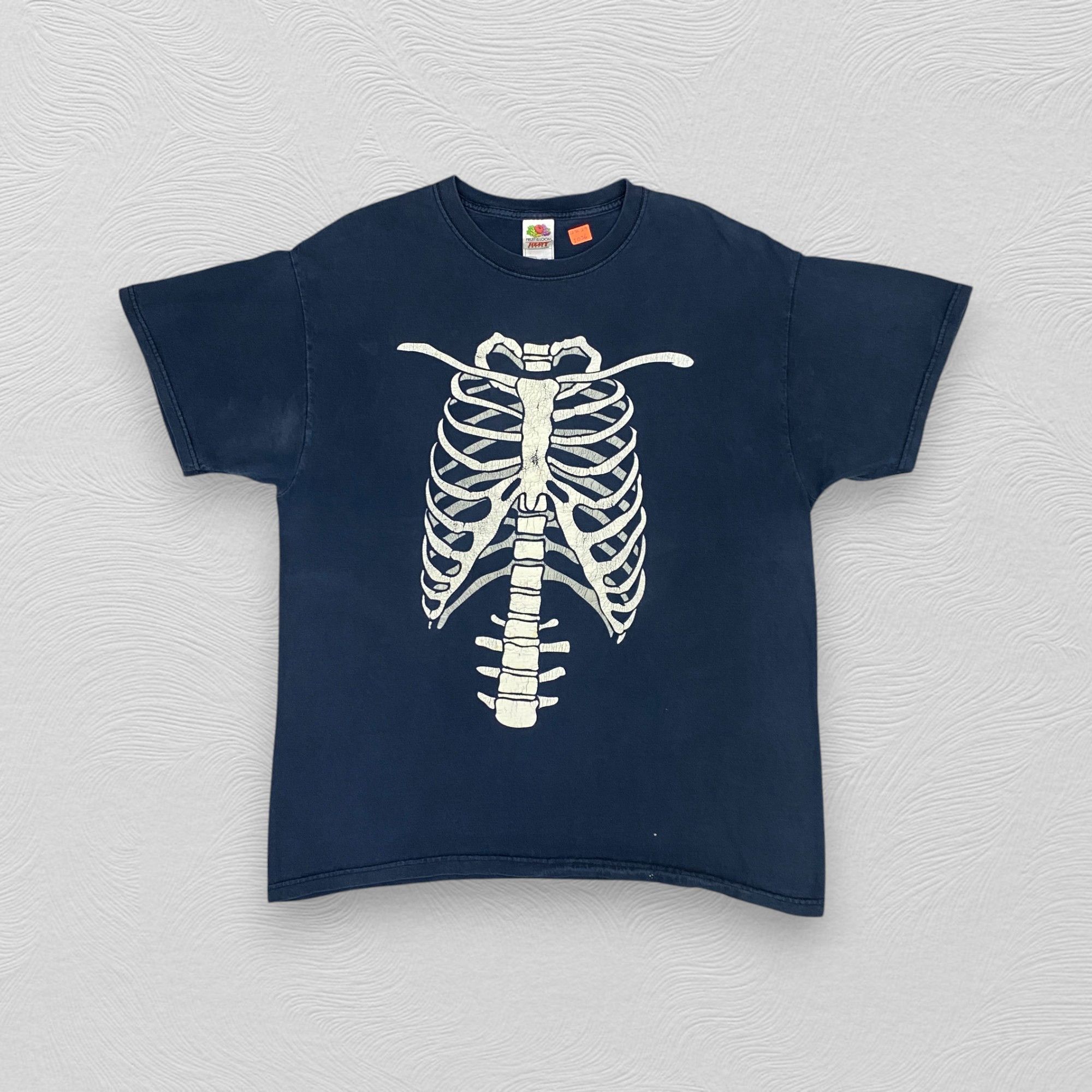 Fruit Of The Loom Halloween Skeleton Rib Cage Xray Front Tshirt - I036 Size US XL / EU 56 / 4 - 1 Thumbnail