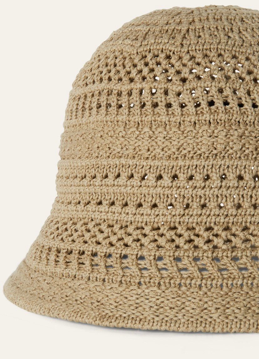 Loro Piana o1srvl11e0325 FAN8414 Size: OS / Knitted Silk Cap / Hat Size ONE SIZE - 3 Thumbnail